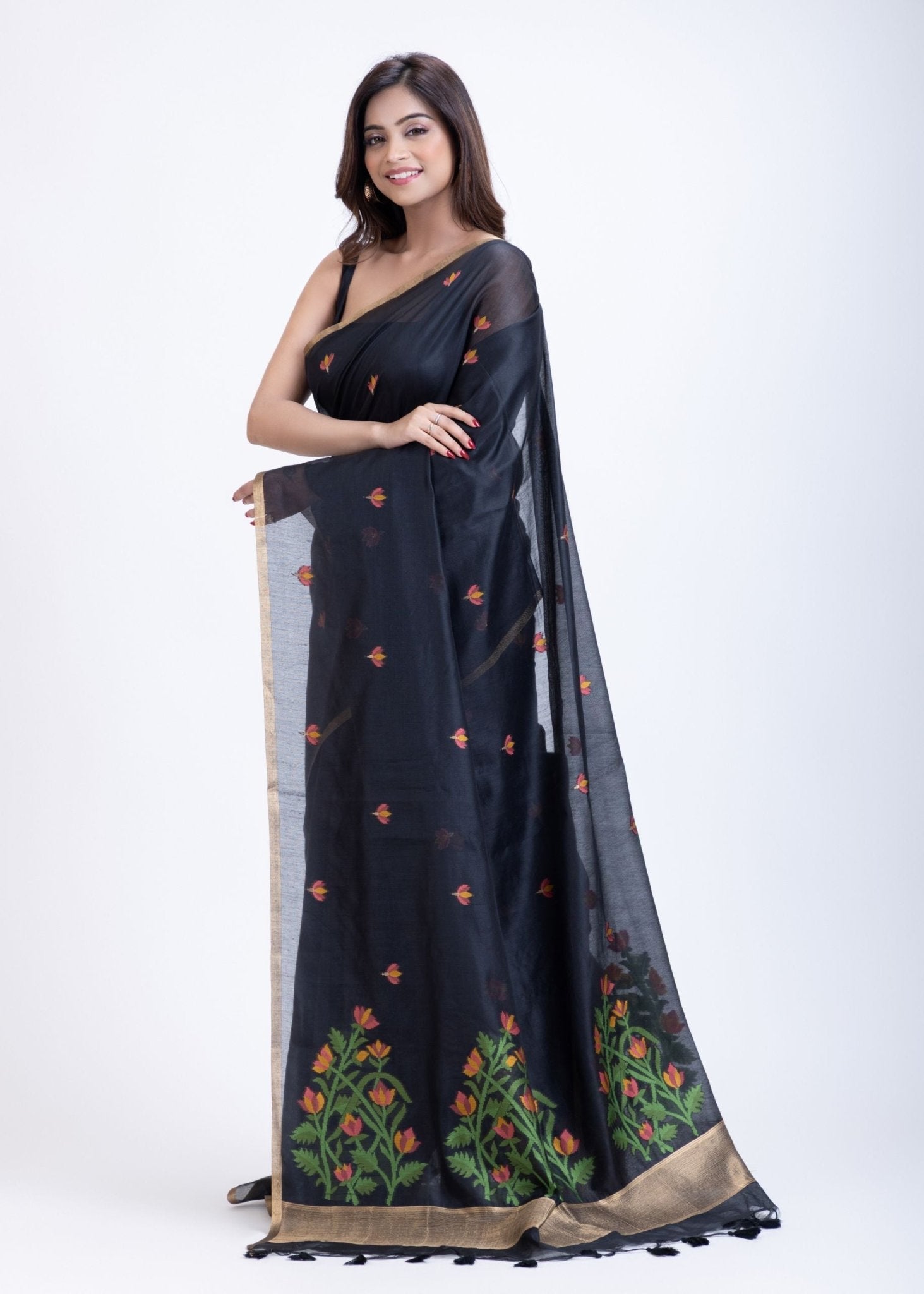 Black Jamdani Saree With Floral Weaving Pallu - Anvi Couture