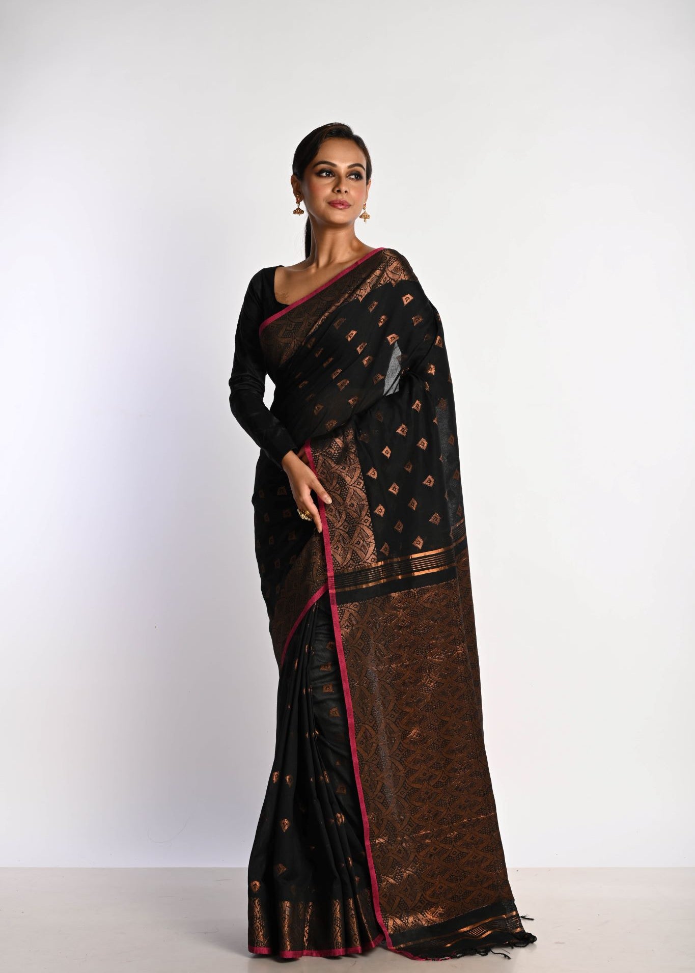 Black Jamdani saree for women with golden zari thread weaving