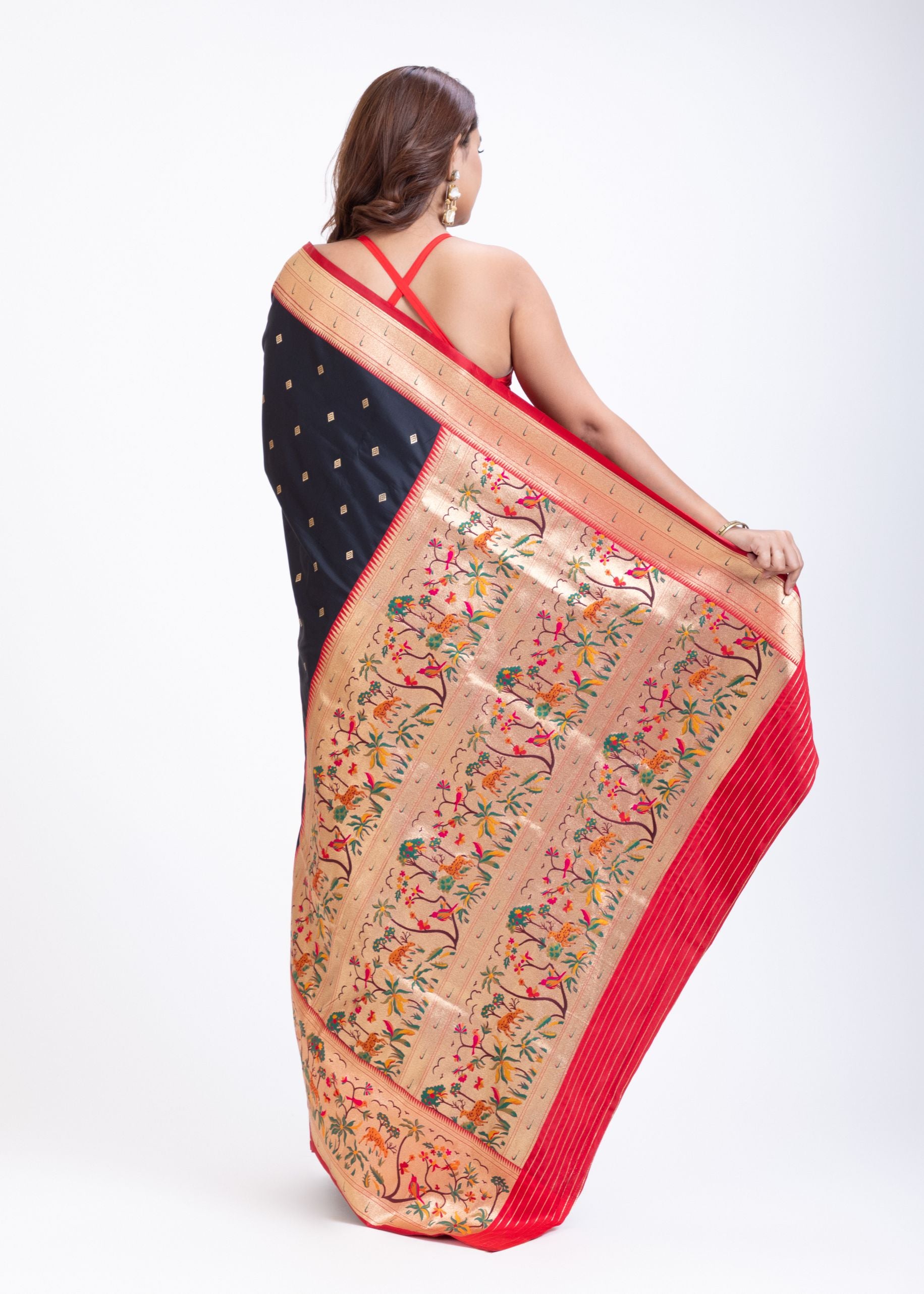 Black Paithani Saree with Red Floral Motif Pallu Back
