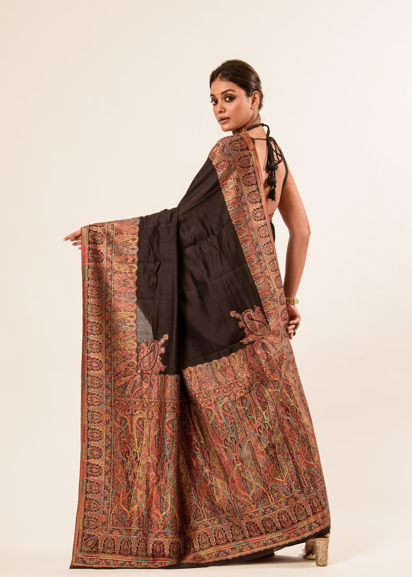Black Pashmina Handwoven Silk Saree -Anvi Couture