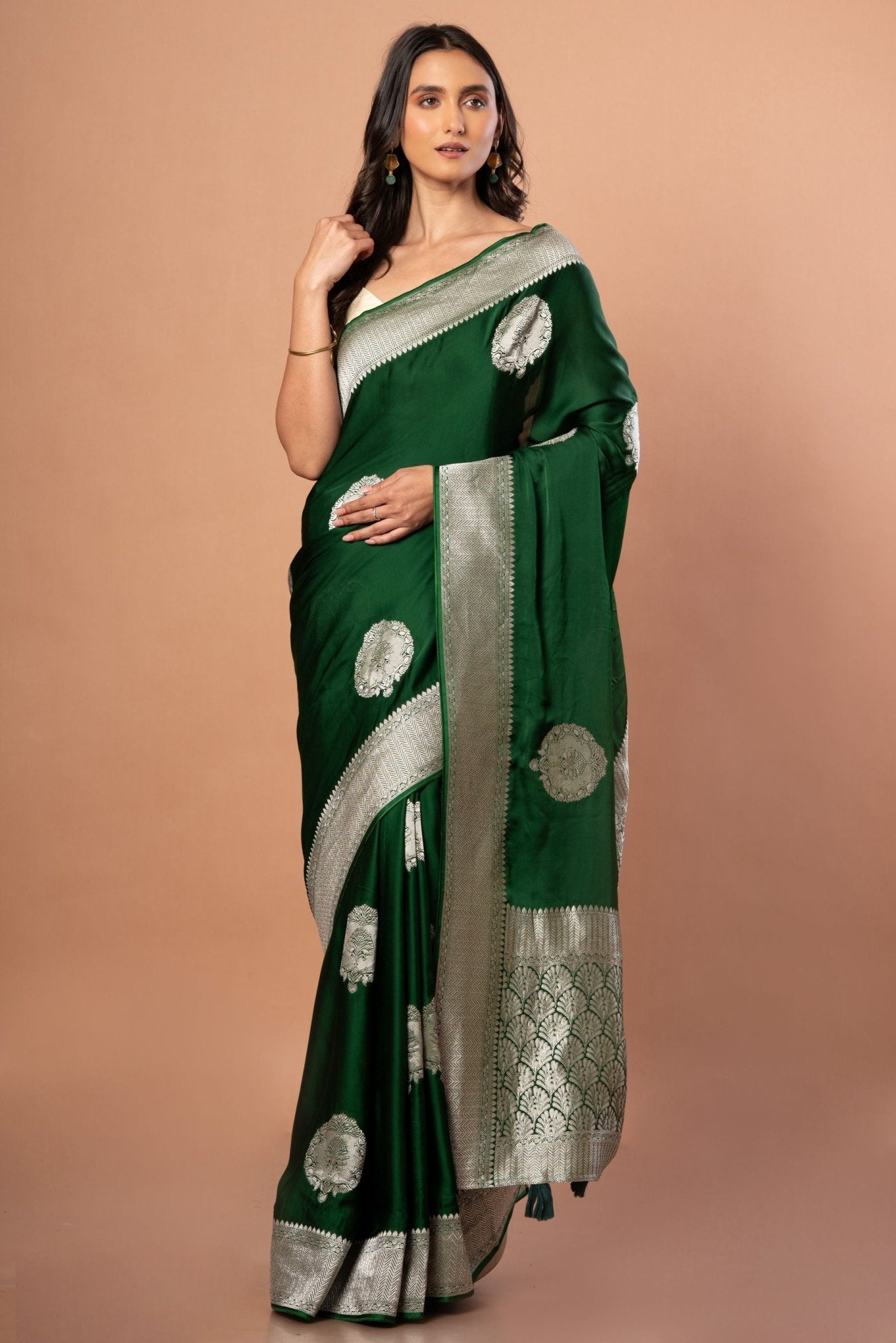 Green Handwoven Pure Mashru Banarasi Satin Silk Saree - Anvi Couture
