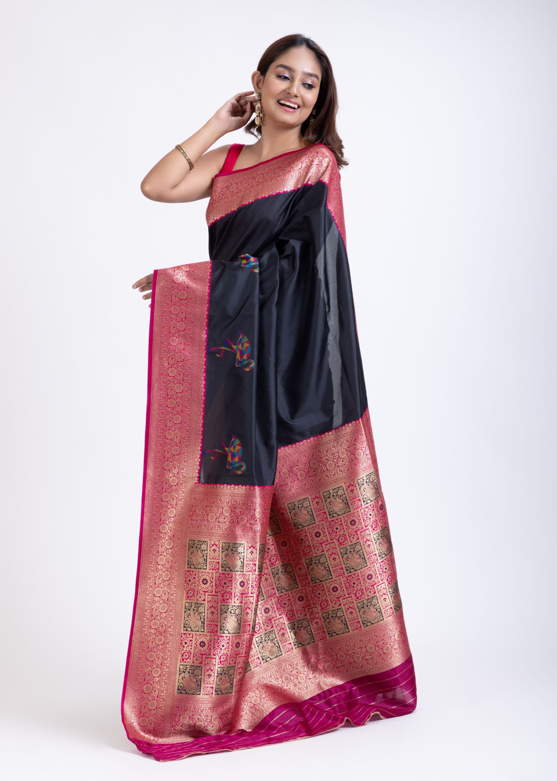 Black Silk Saree With Pink Border Front
