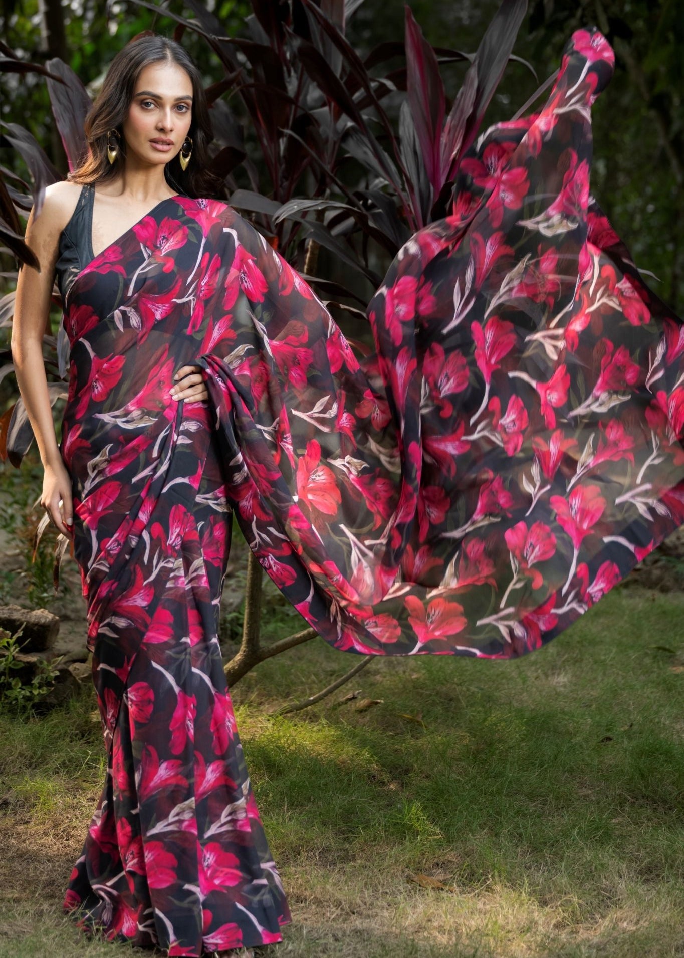 Black and Pink Floral Printed Georgette Saree - Anvi Couture