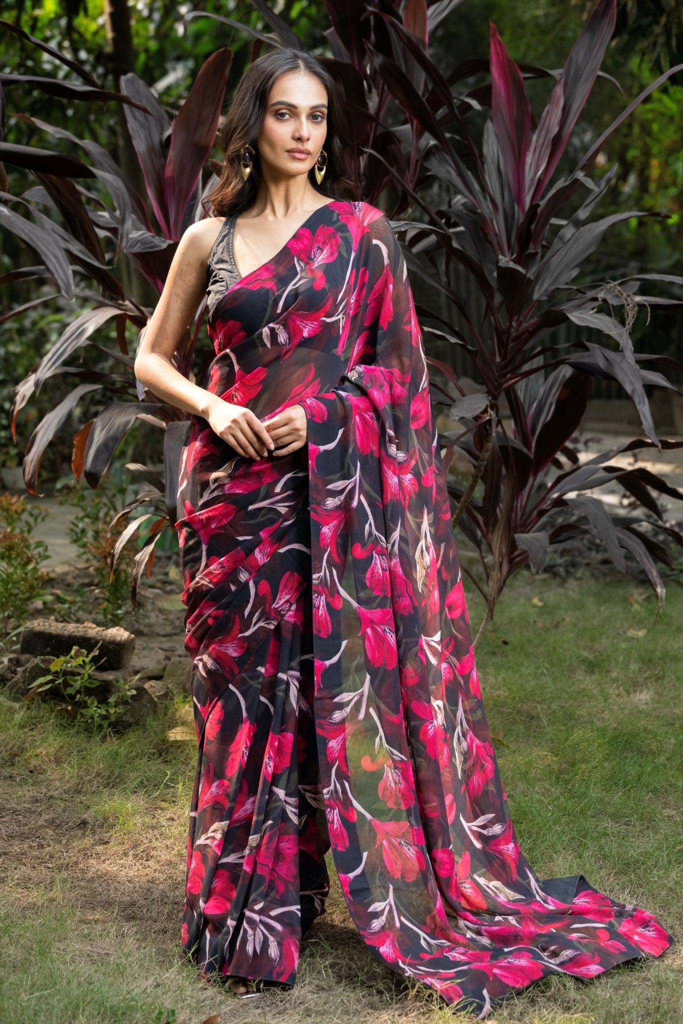 Black and Pink Floral Printed Georgette Saree - Anvi Couture
