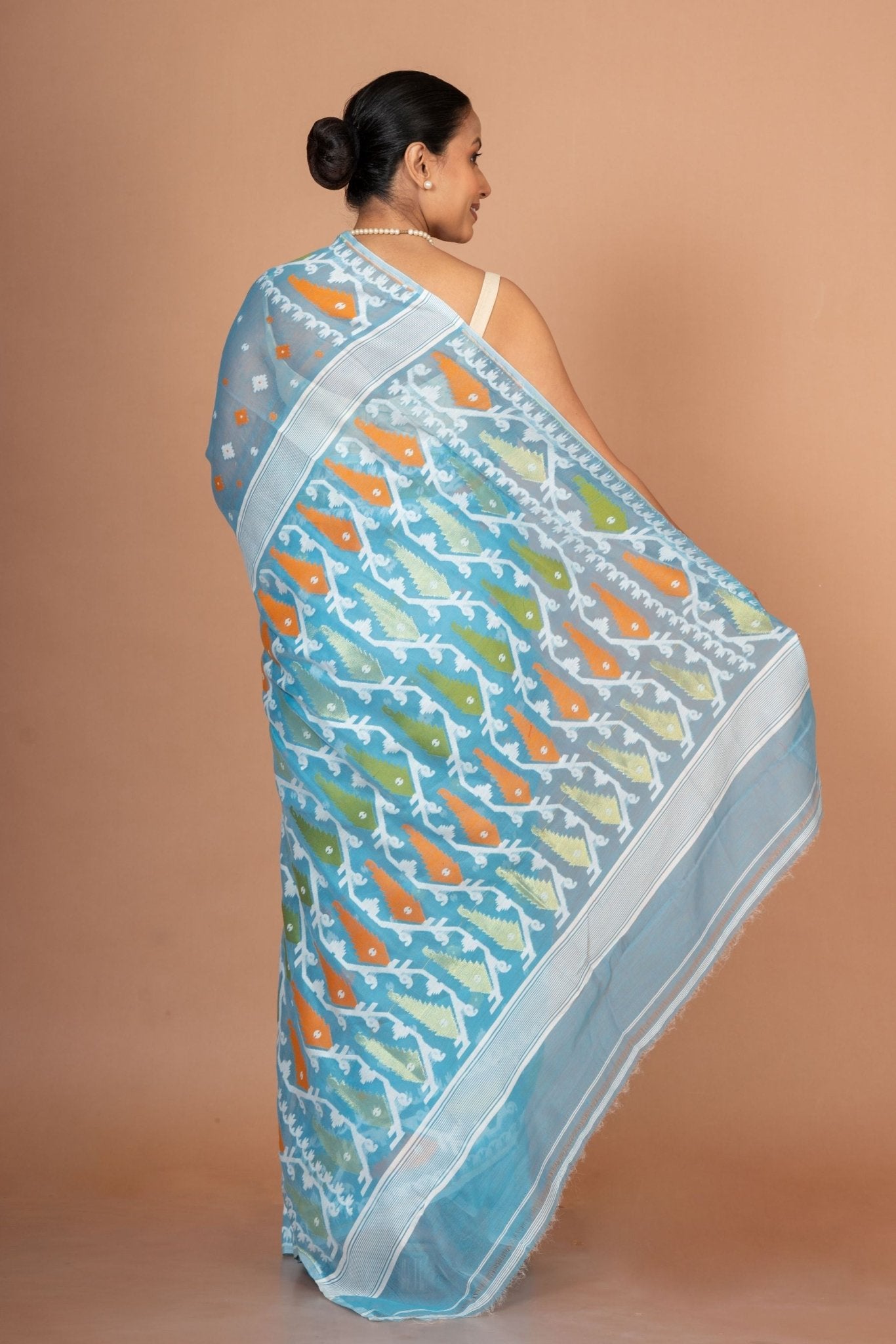 Blue Cotton Handloom Jamdani Saree Back