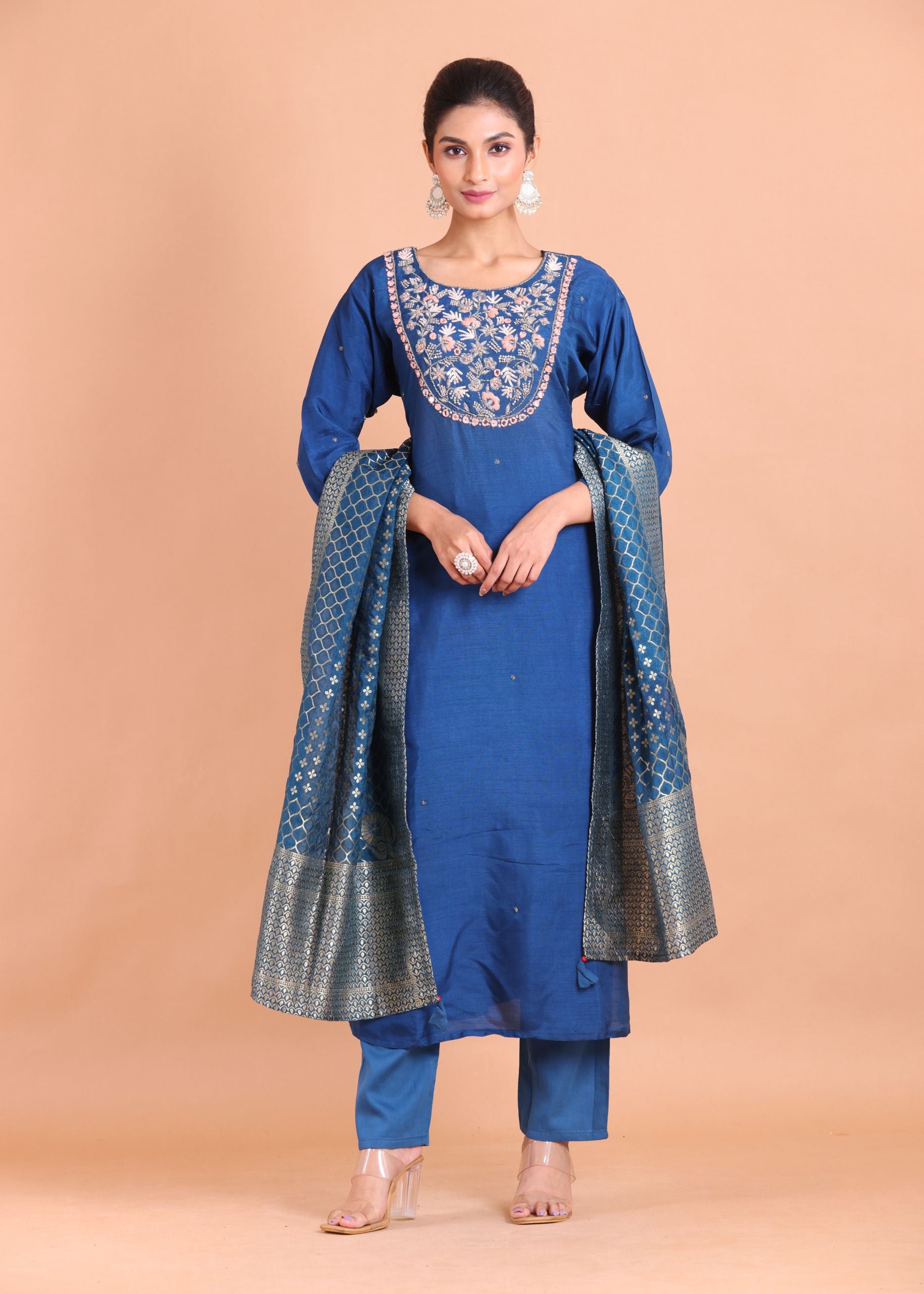 Blue Thread Embroidered Long Kurti Set Full view