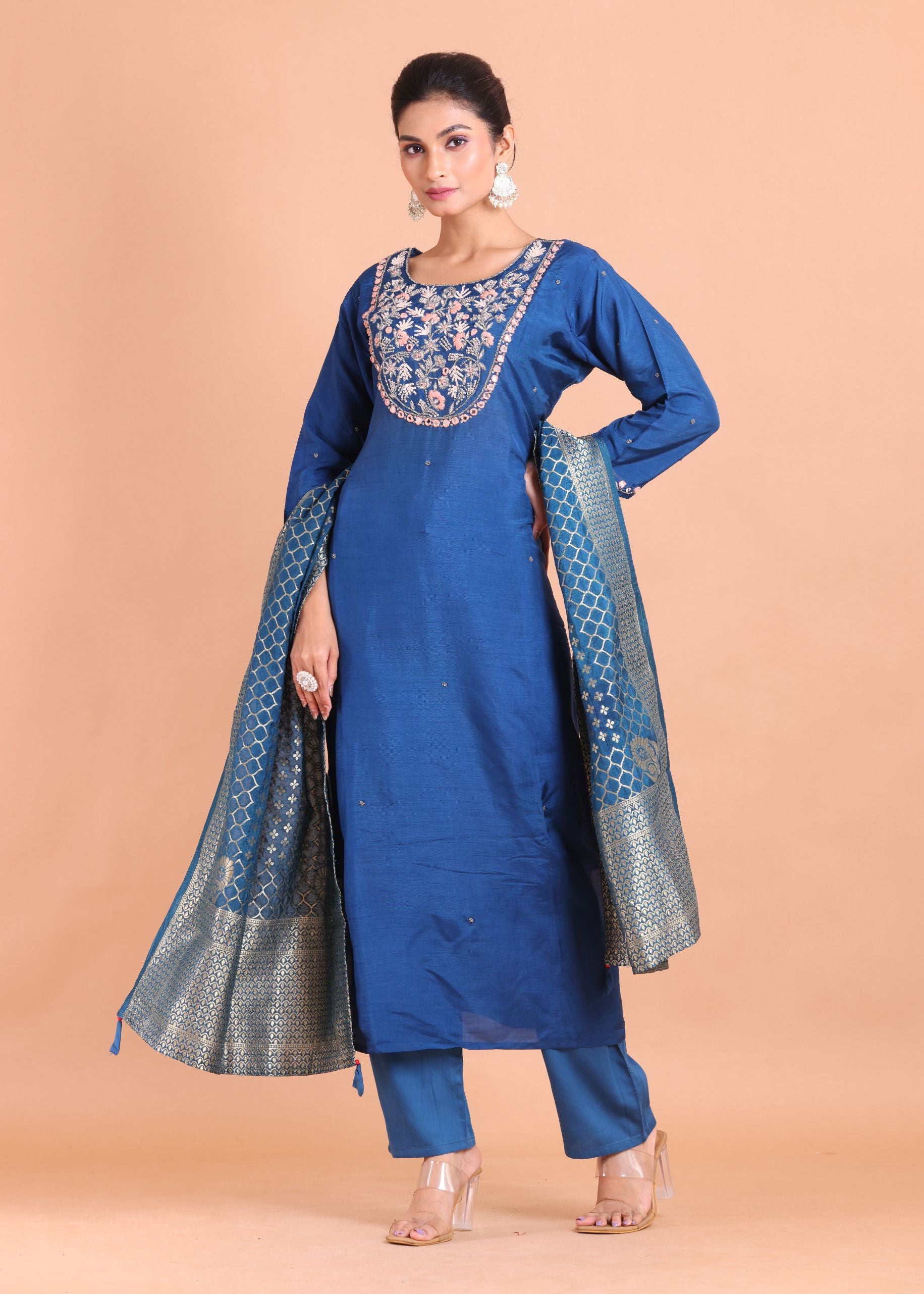 Blue Thread Embroidered Long Kurti Set Side View