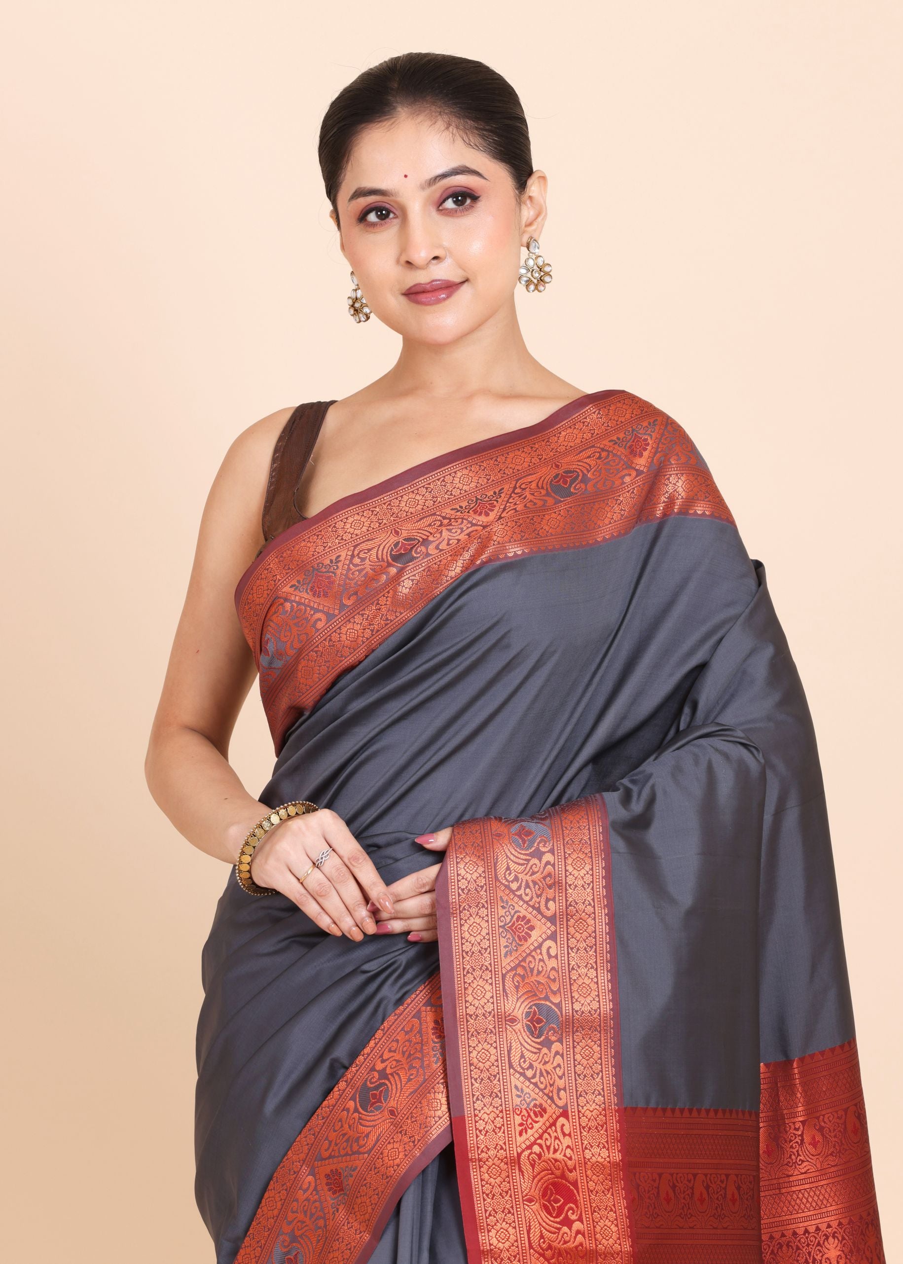 Buy Grey & Copper Gold Kanjivaram Silk Saree Close up