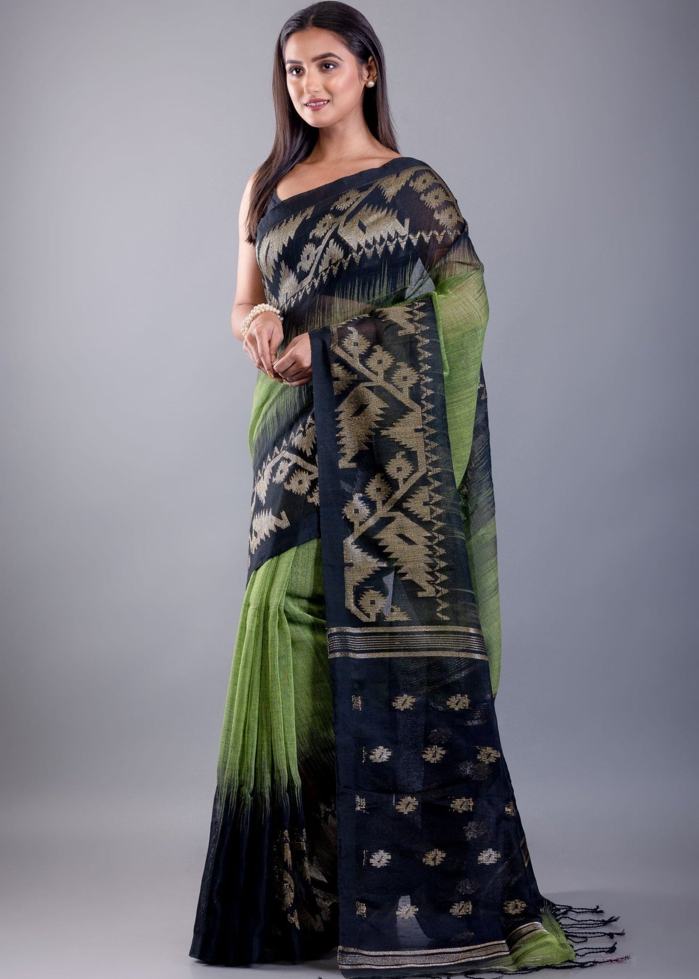 Light Green and Black Ombre Tant Jamdani with Floral Motifs - Anvi Couture
