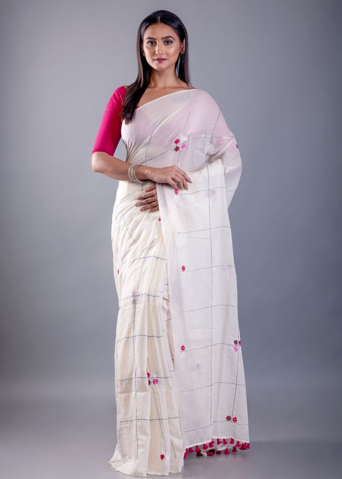 White Mul Cotton Handloom Saree with Pink Thread Knot - Anvi Couture