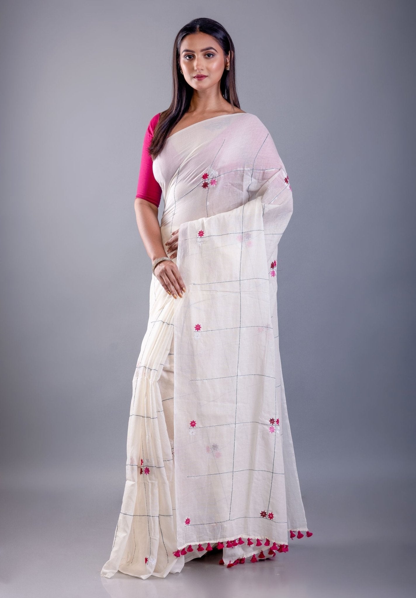 White Mul Cotton Handloom Saree with Pink Thread Knot - Anvi Couture