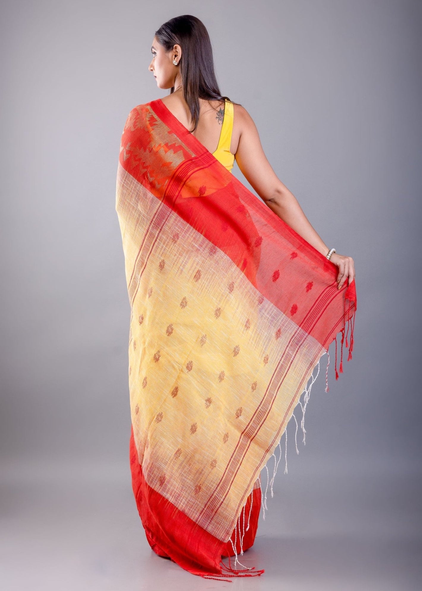 Yellow and Red Ombre Tant Jamdani Saree with Floral Motifs - Anvi Couture
