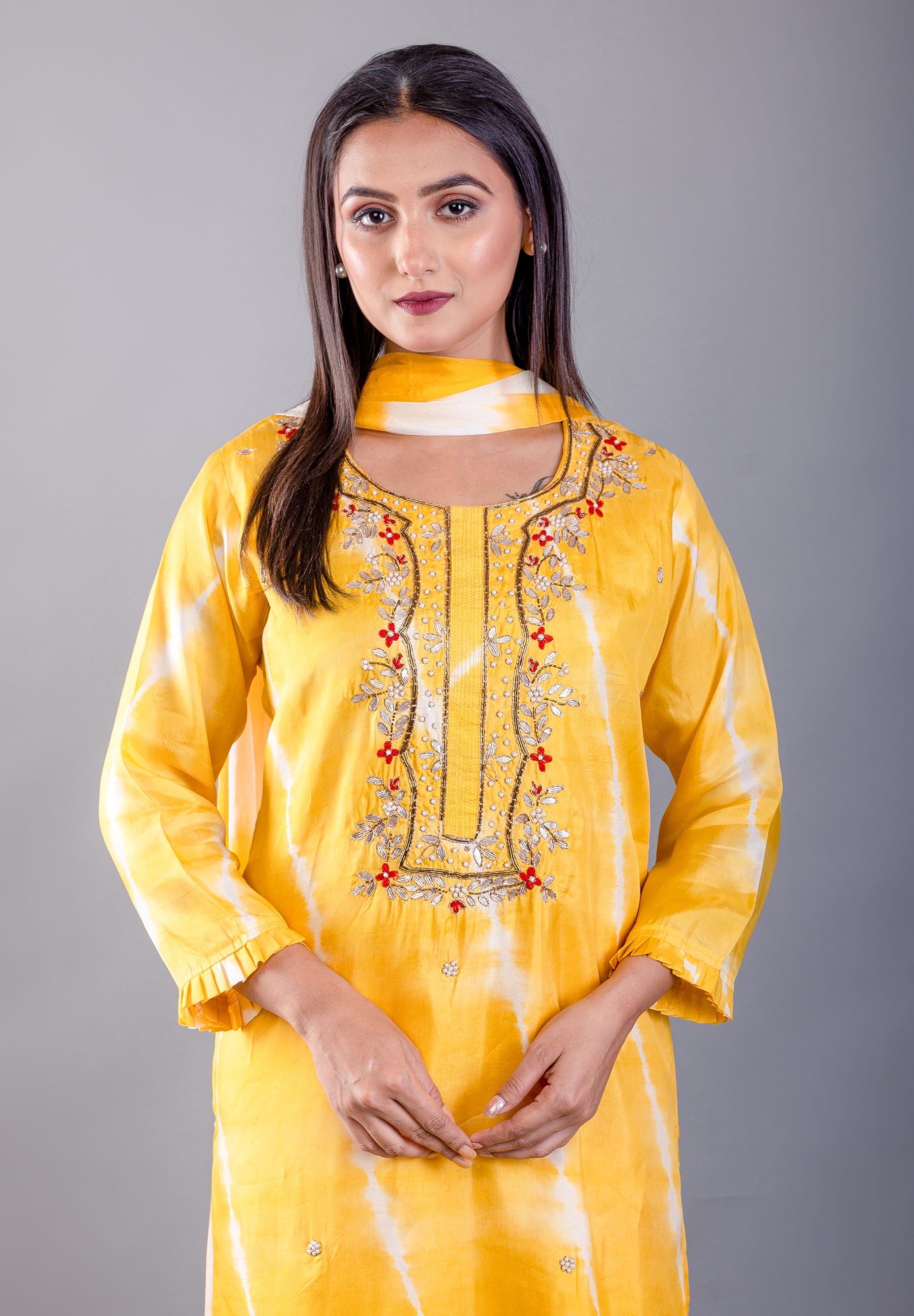 Yellow Shibori Dyed Kurti Set With Gota and Embroidered Hand Work - image 3