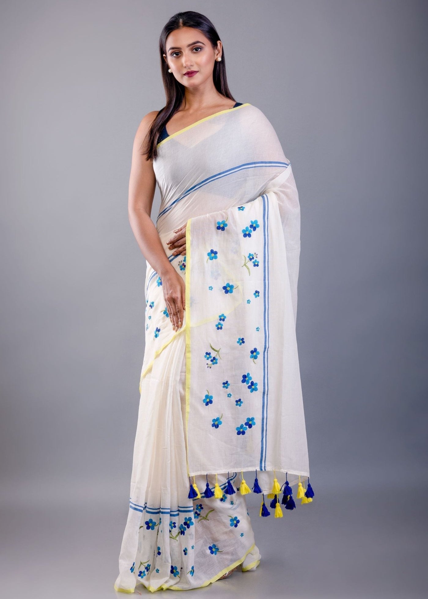 Off White Handloom Cotton Saree with Blue Floral Embroidered - Anvi Couture
