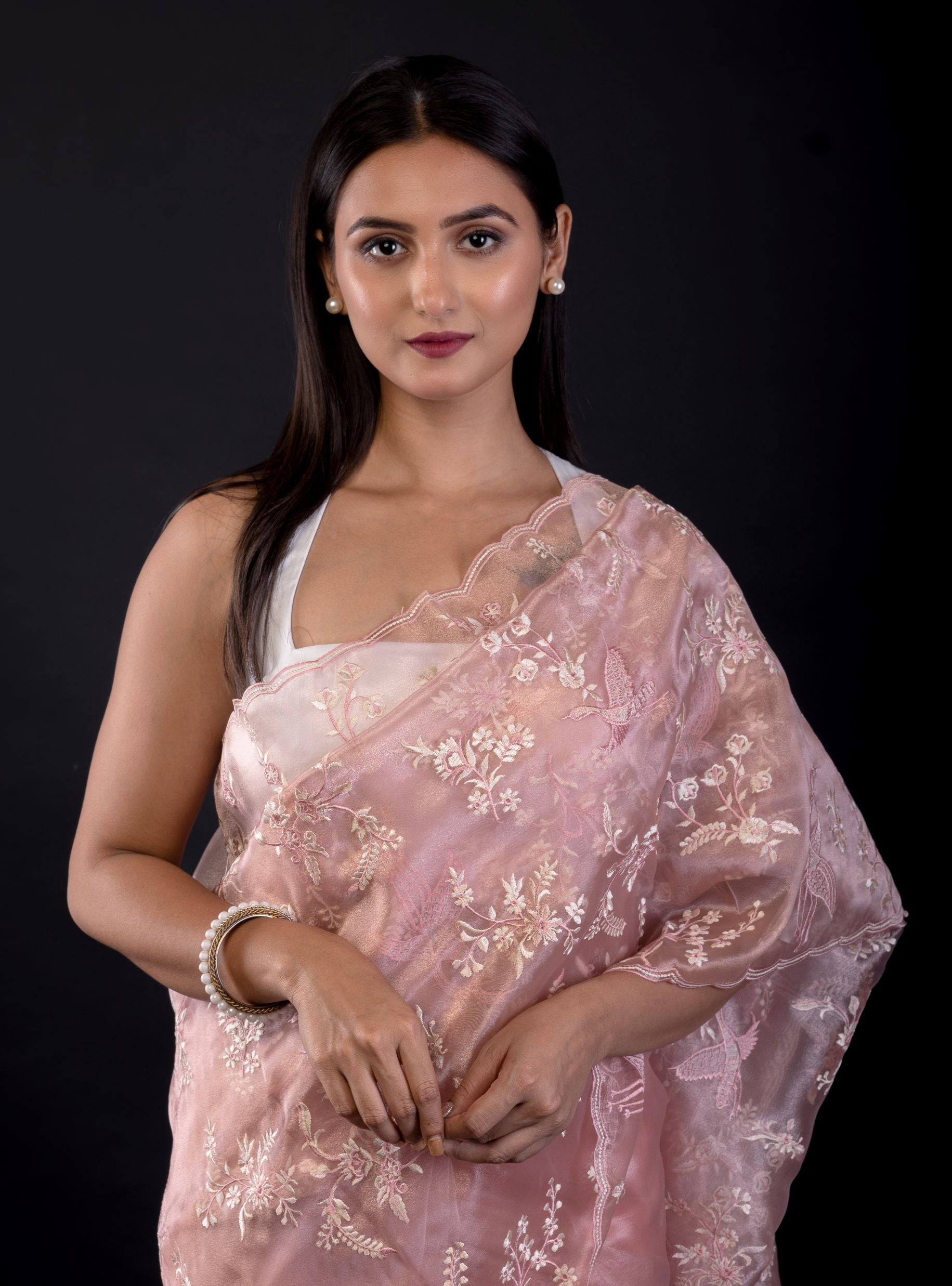 Peach Organza Saree with All Over Embroidered Floral Work - image 3