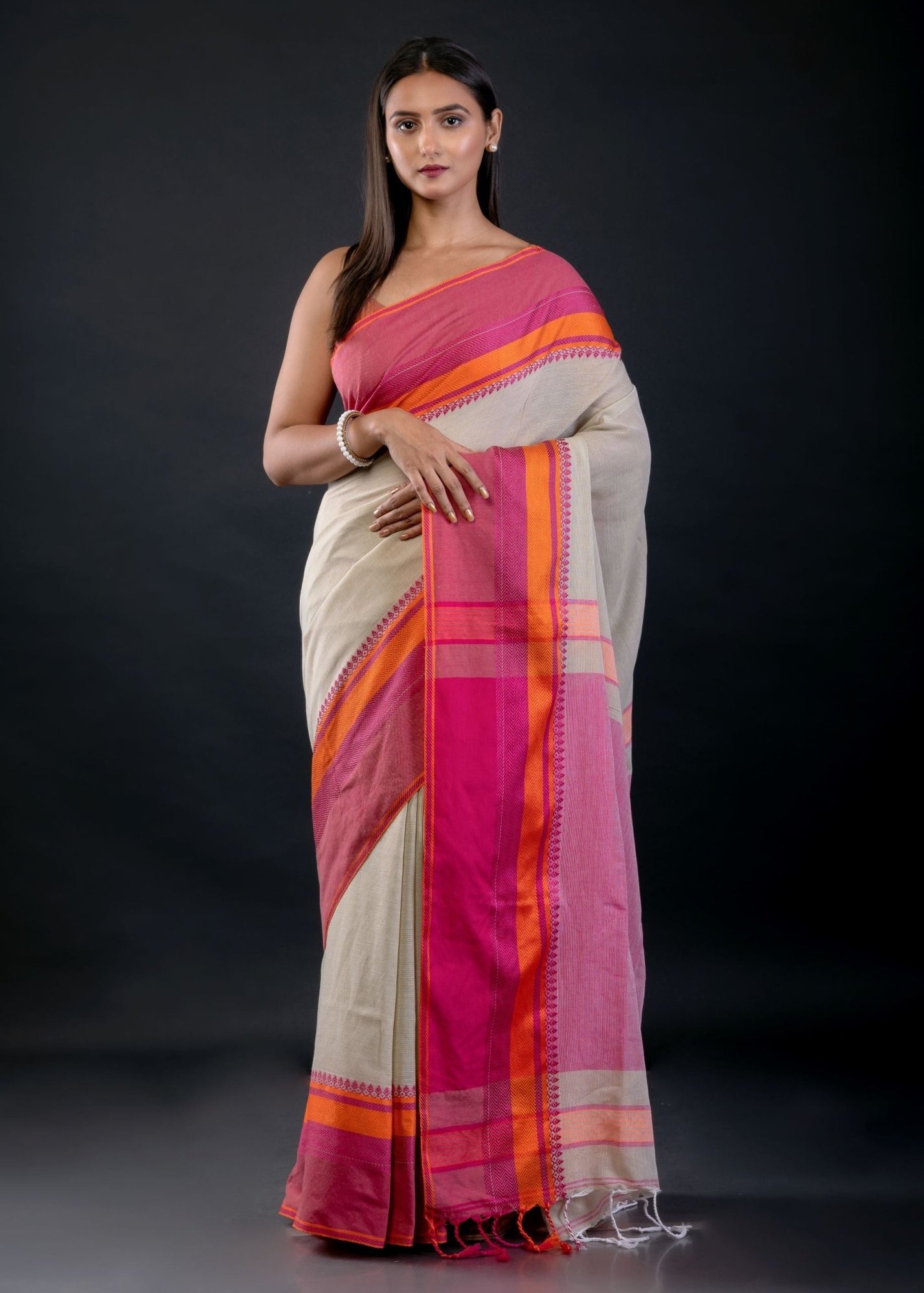 Blue and Pink Bengal Cotton Handloom Saree - Anvi Couture