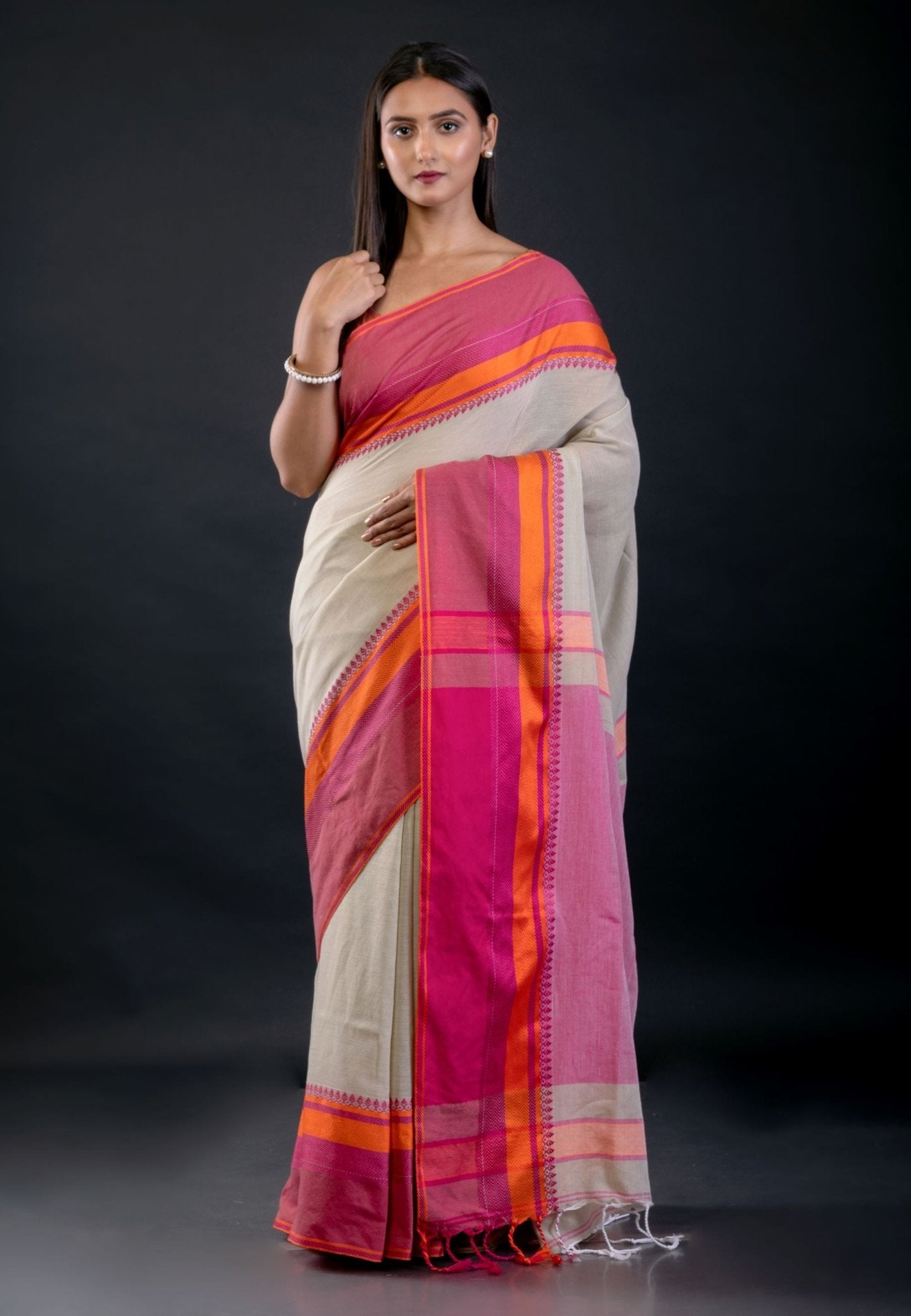 Blue and Pink Bengal Cotton Handloom Saree - Anvi Couture