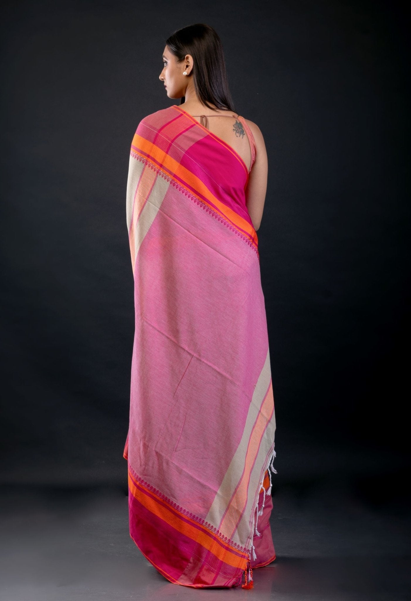 Blue and Pink Bengal Cotton Handloom Saree - Anvi Couture