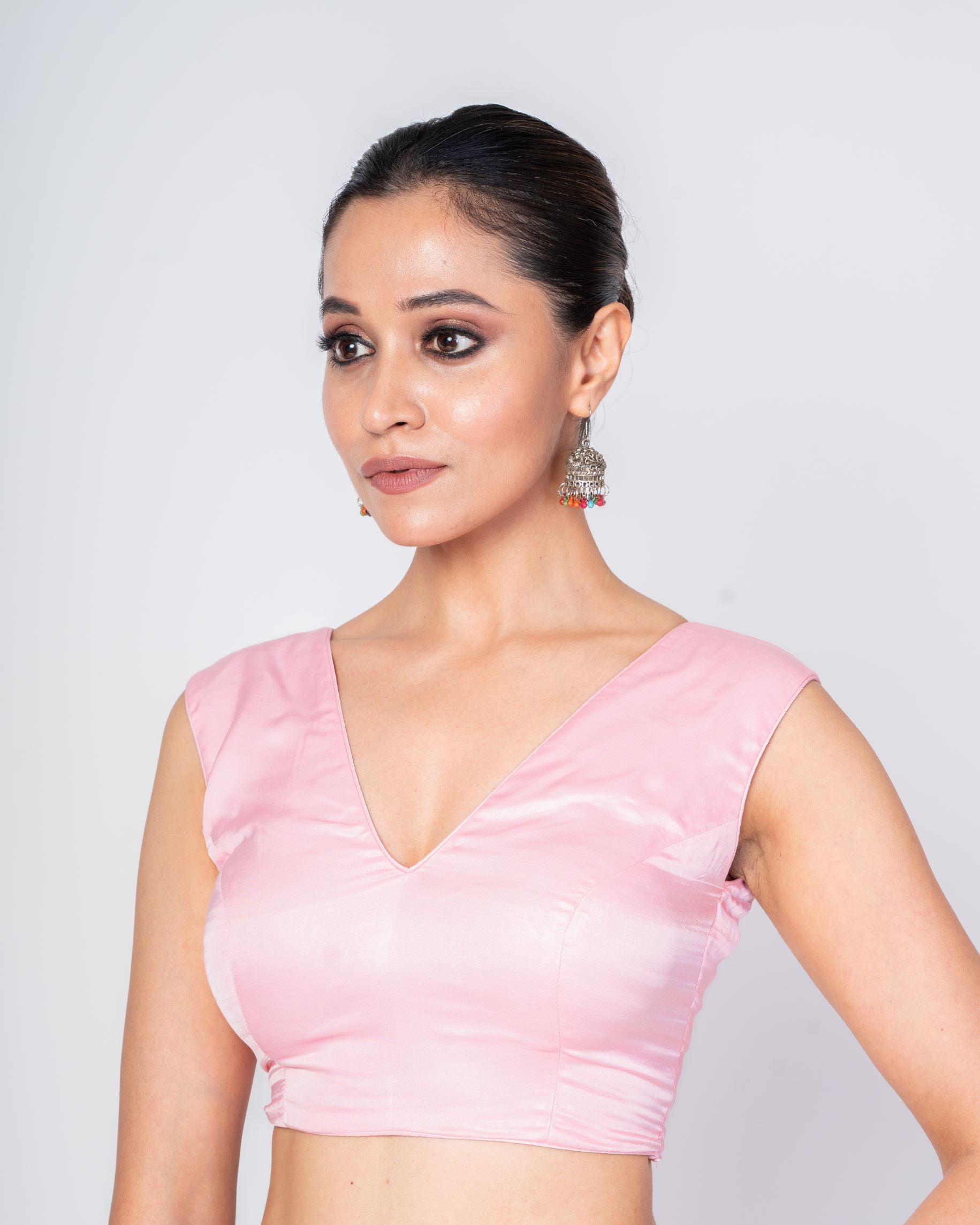 Light Pink V Neckline Sleeveless Blouse with Back Hook Closure - image 2