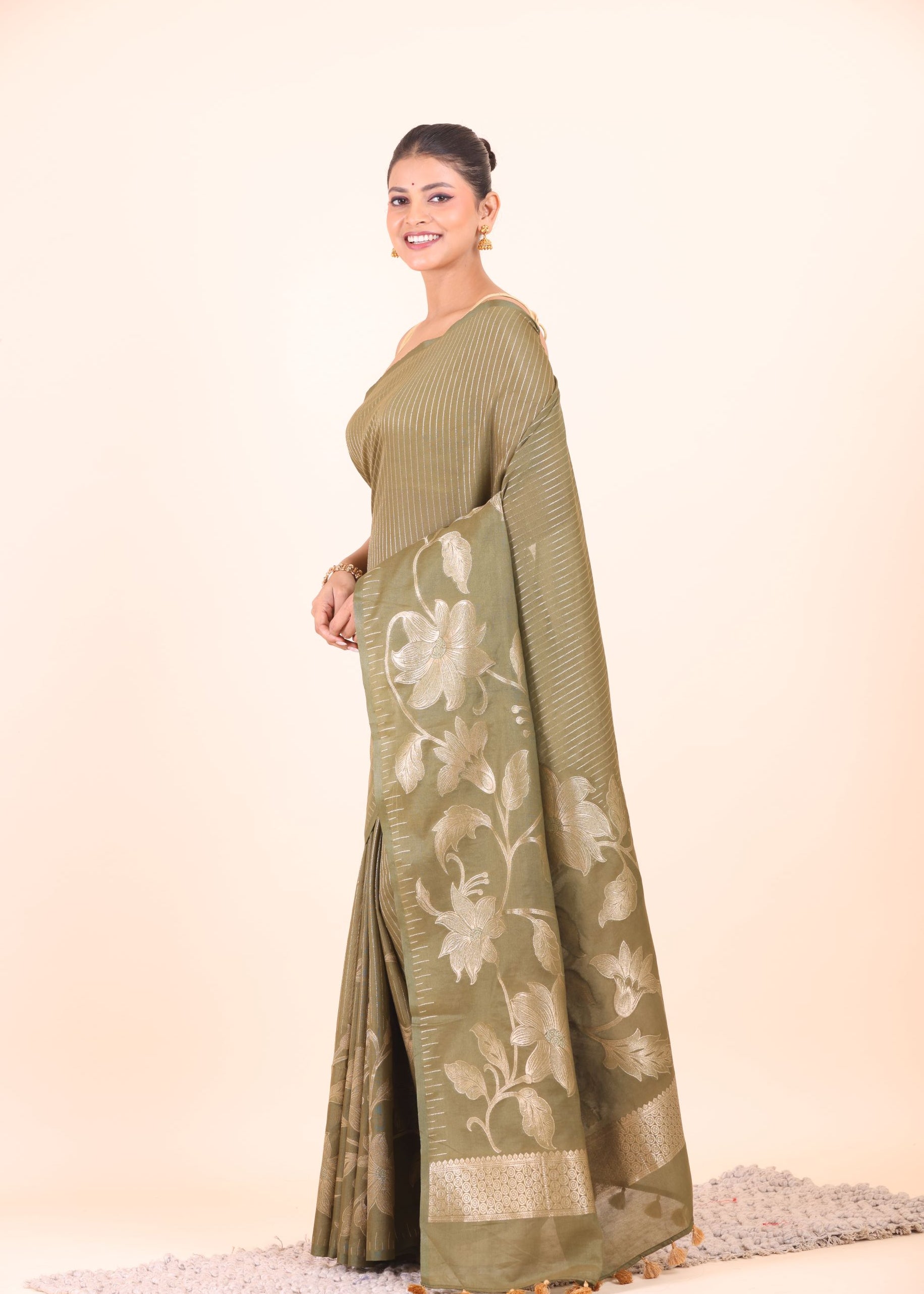 Green Chanderi Silk Saree with Silver Floral Zari Woven Work front