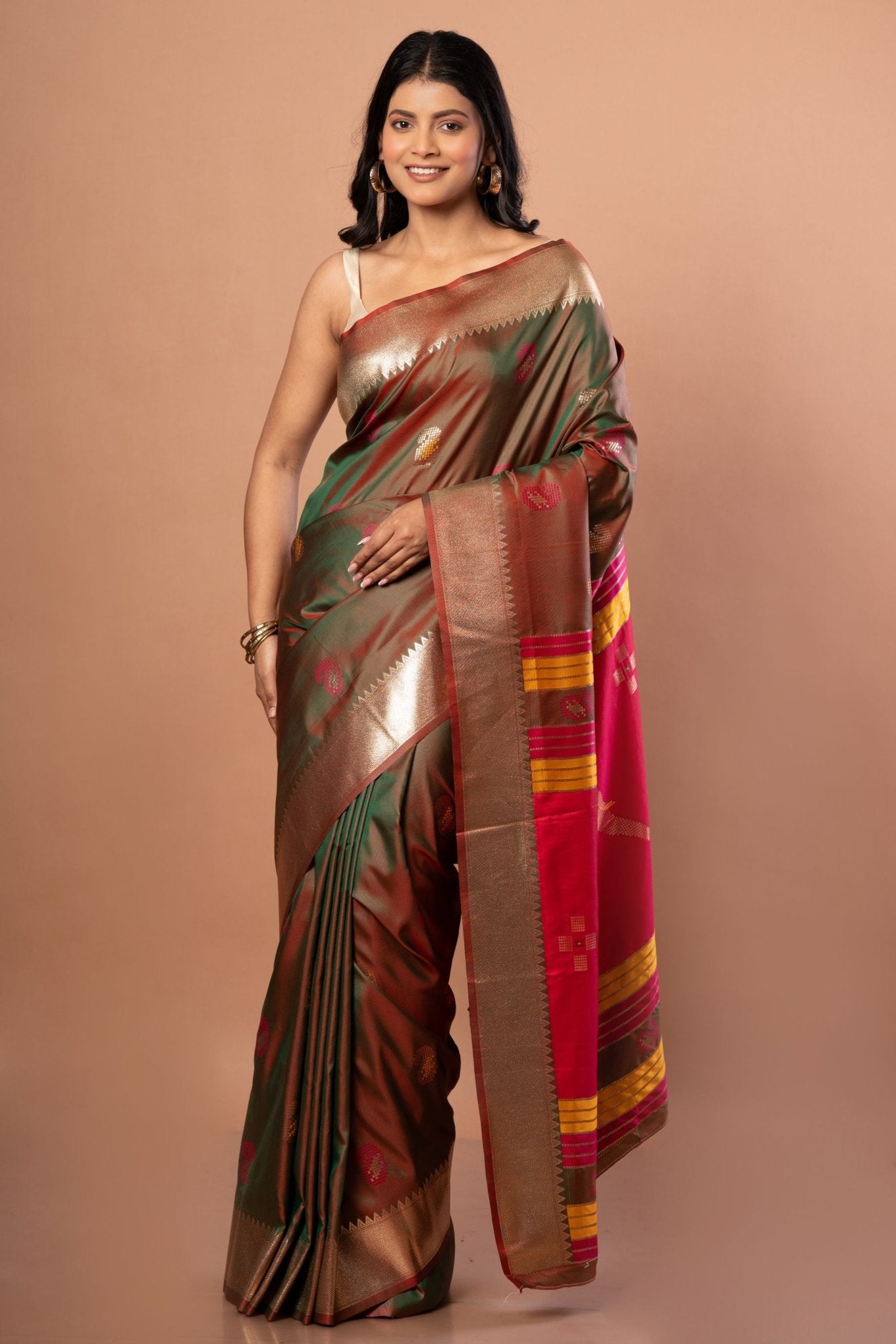 Green Dual Tone Silk Saree with Golden Border and Pink Pallu - Anvi Couture