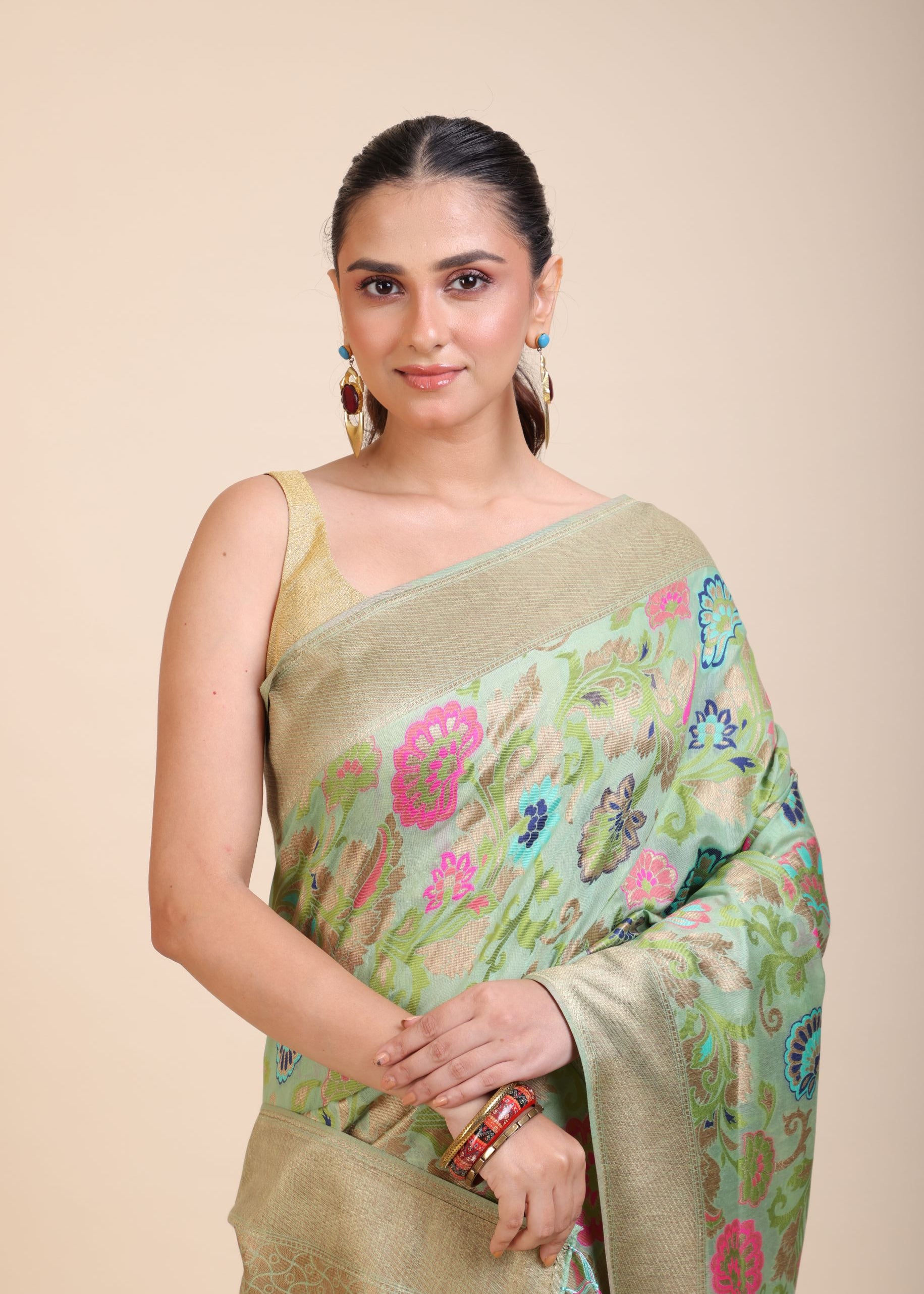 Green Paithani Silk Saree With Multicolor Floral Motifs 
Close Up