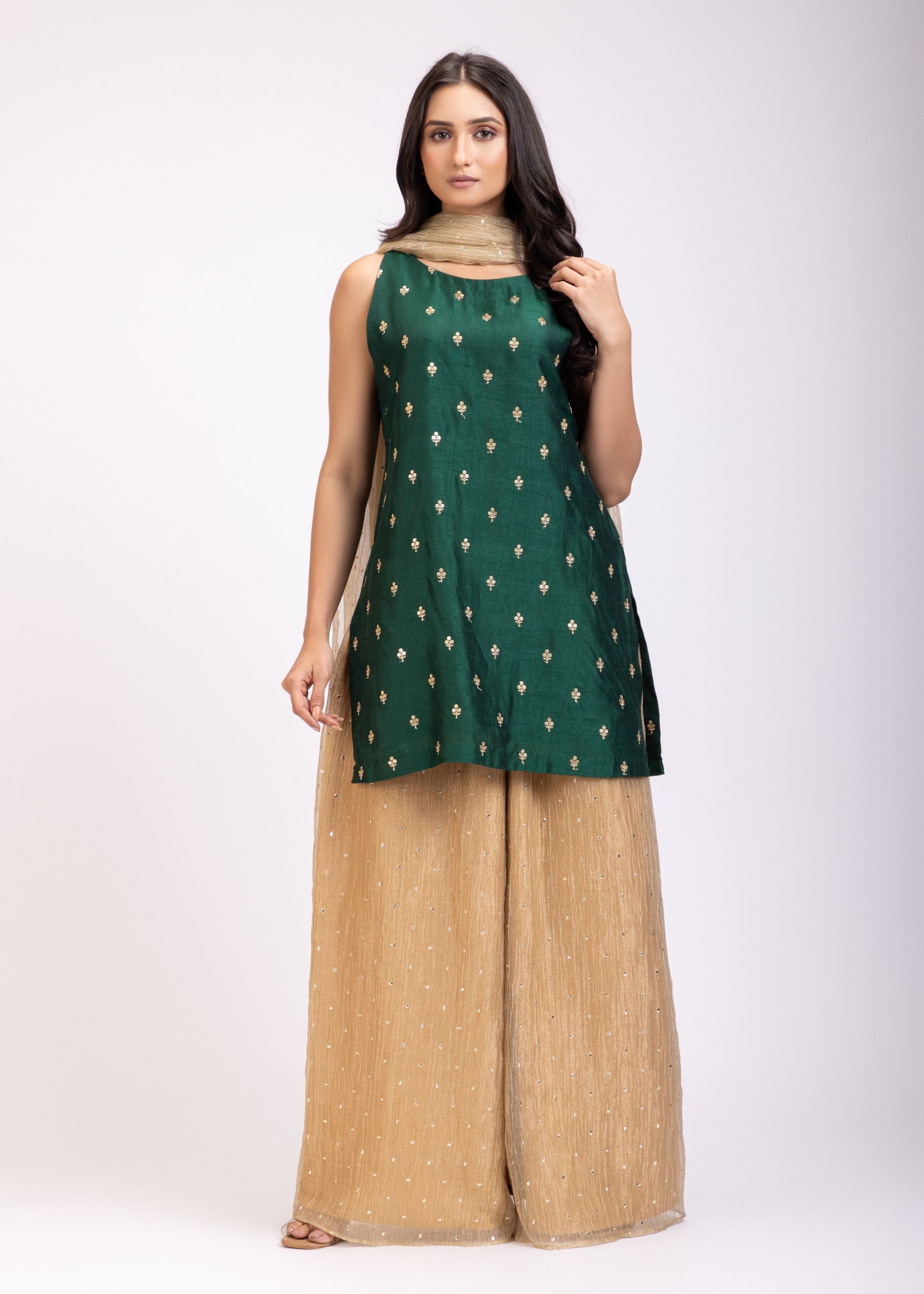 Green Raw Silk Sahara Set With Hand Embroidered Work full