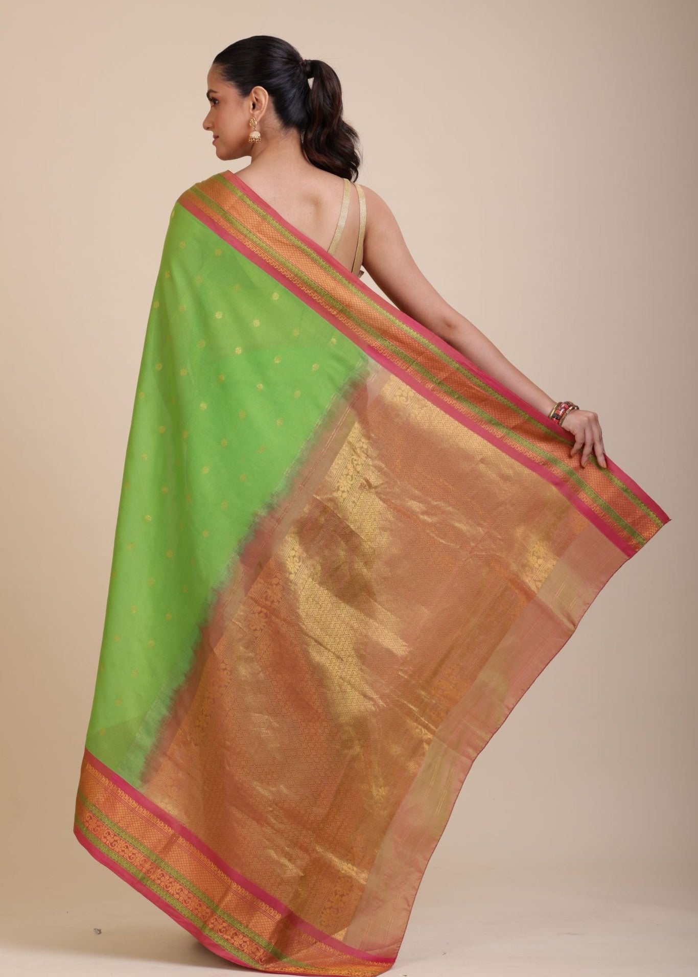 Green South Indian Silk Saree With PInk and Golden Border and Pallu - Anvi Couture