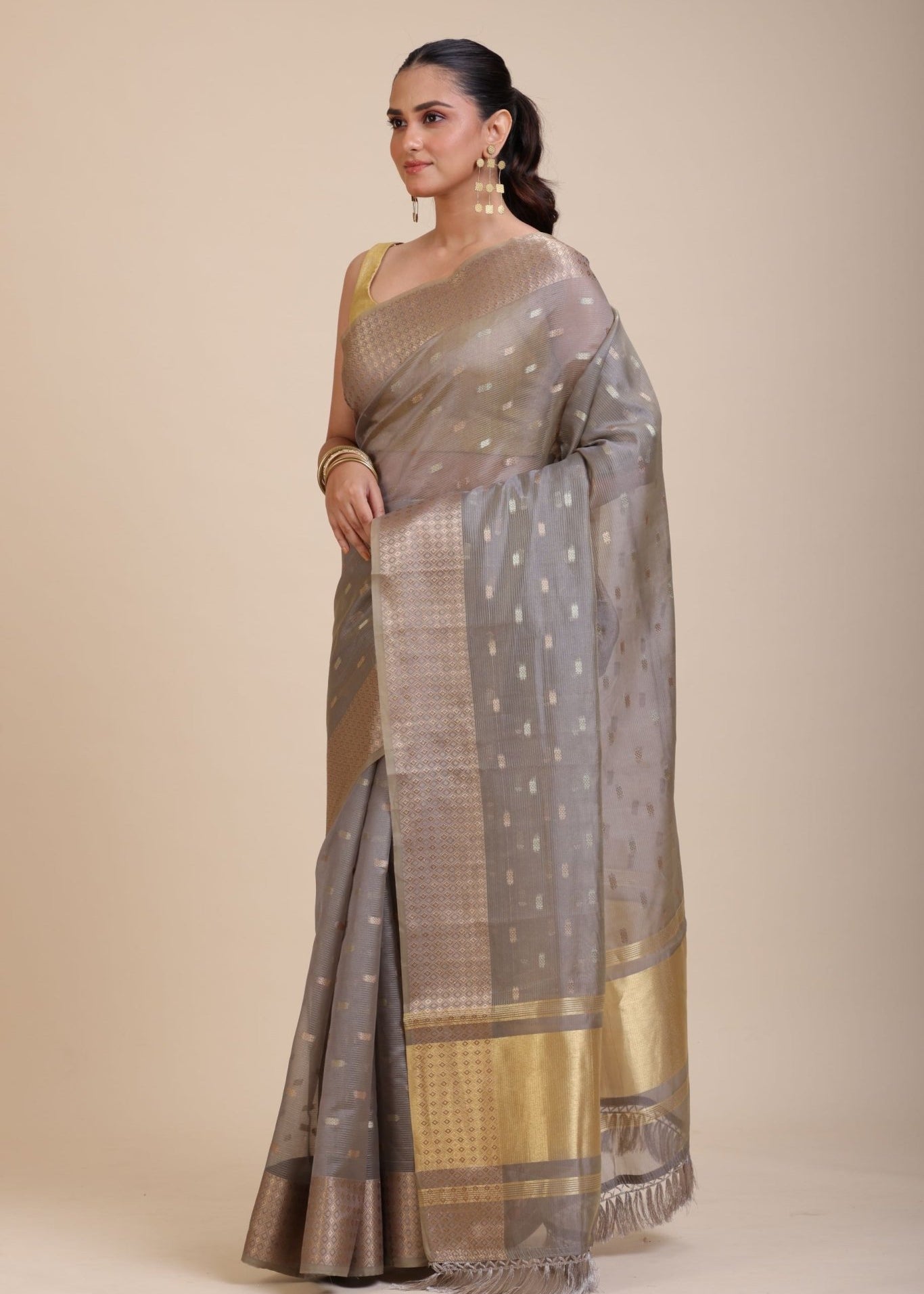 Grey Kota Silk Saree With Golden Border - Anvi Couture