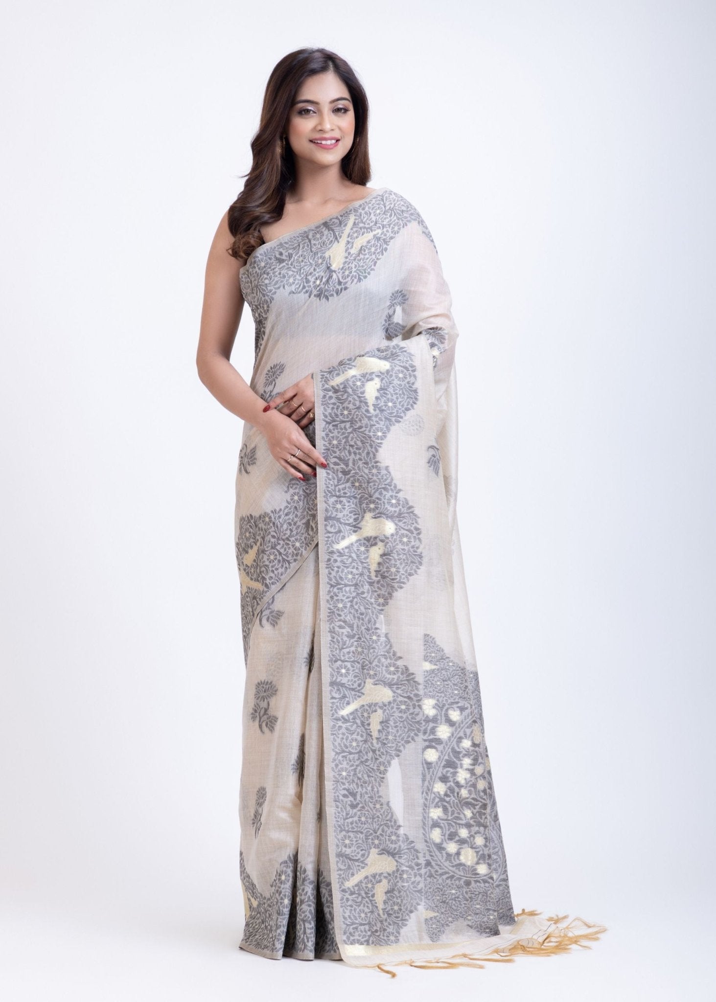 Handwoven White Tant Jamdani Saree With Black Woven Work - Anvi Couture