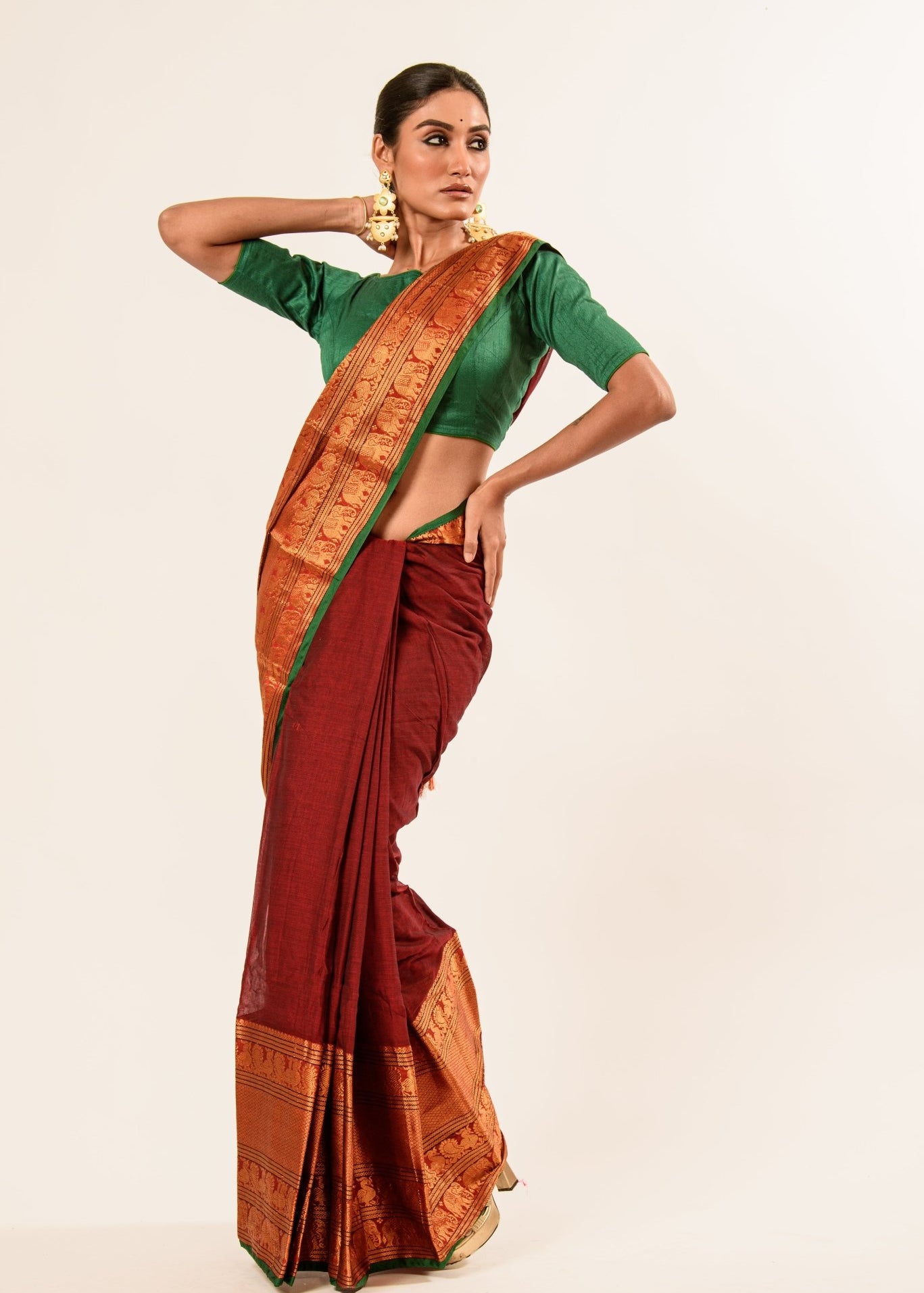Maroon Color Pure Mangalgiri Handloom Cotton Silk Saree in Gold and Green color Border - Anvi Couture
