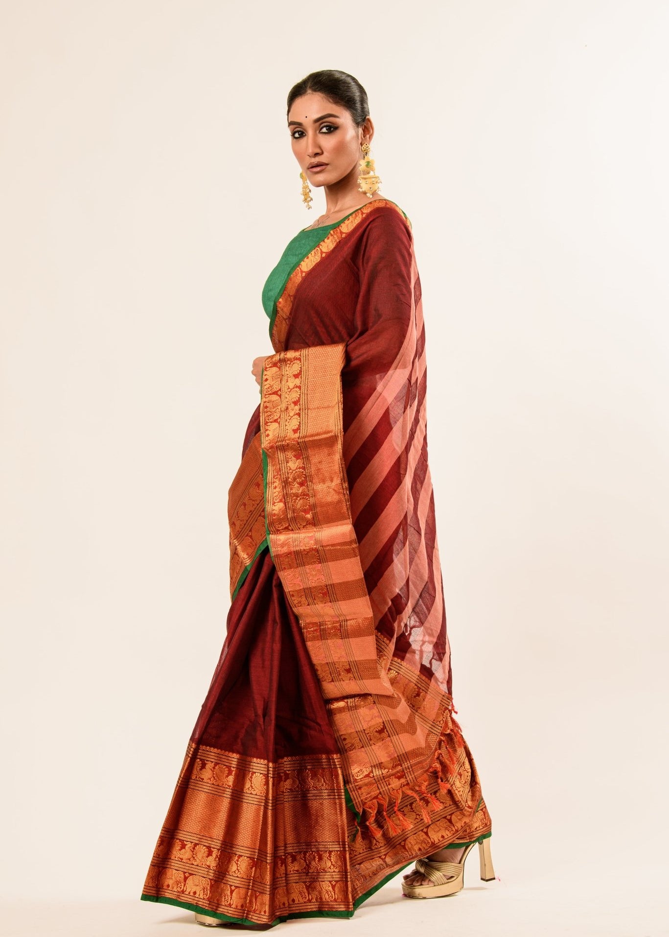 Maroon Color Pure Mangalgiri Handloom Cotton Silk Saree in Gold and Green color Border