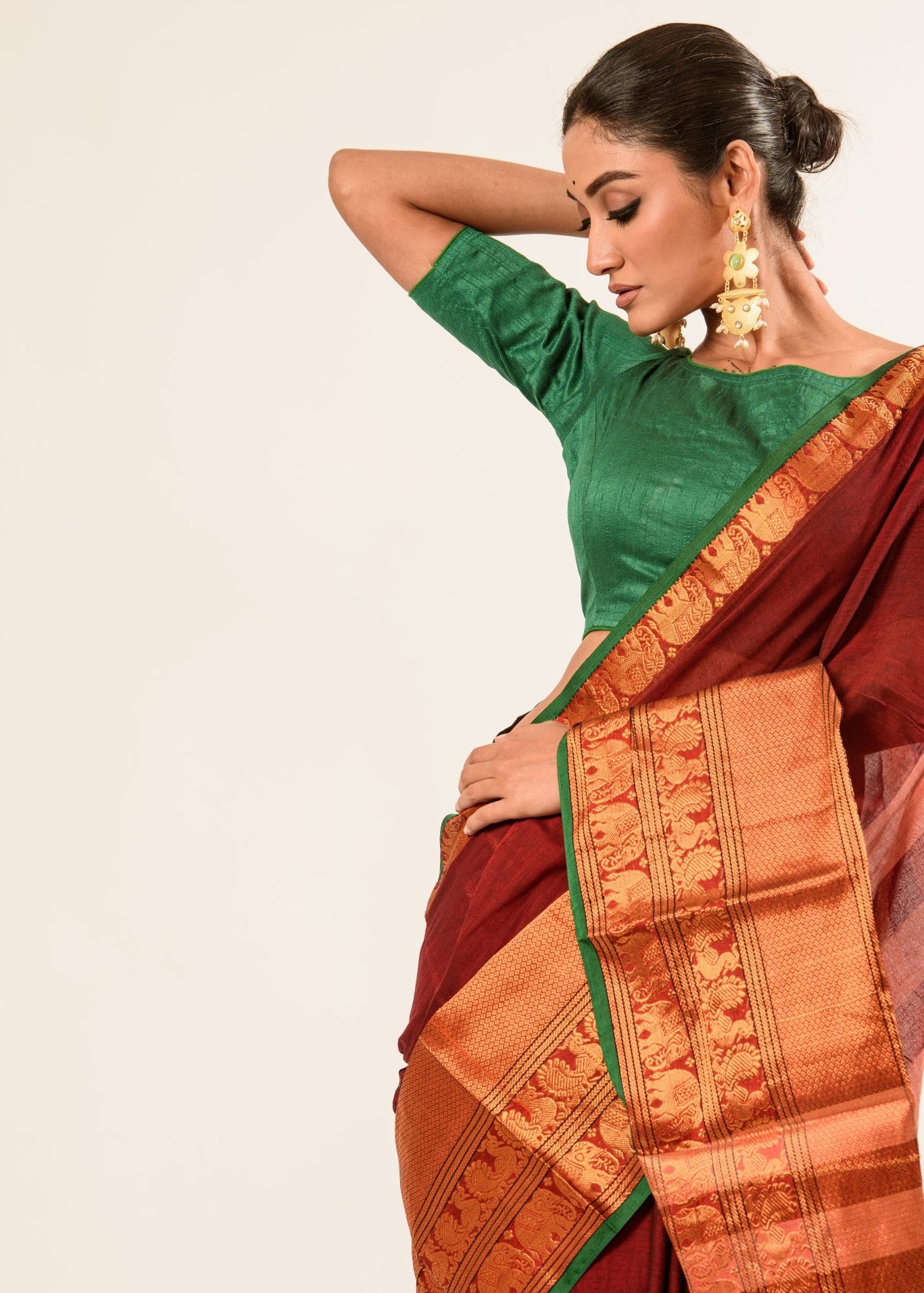 Maroon Color Pure Mangalgiri Handloom Cotton Silk Saree in Gold and Green color Border