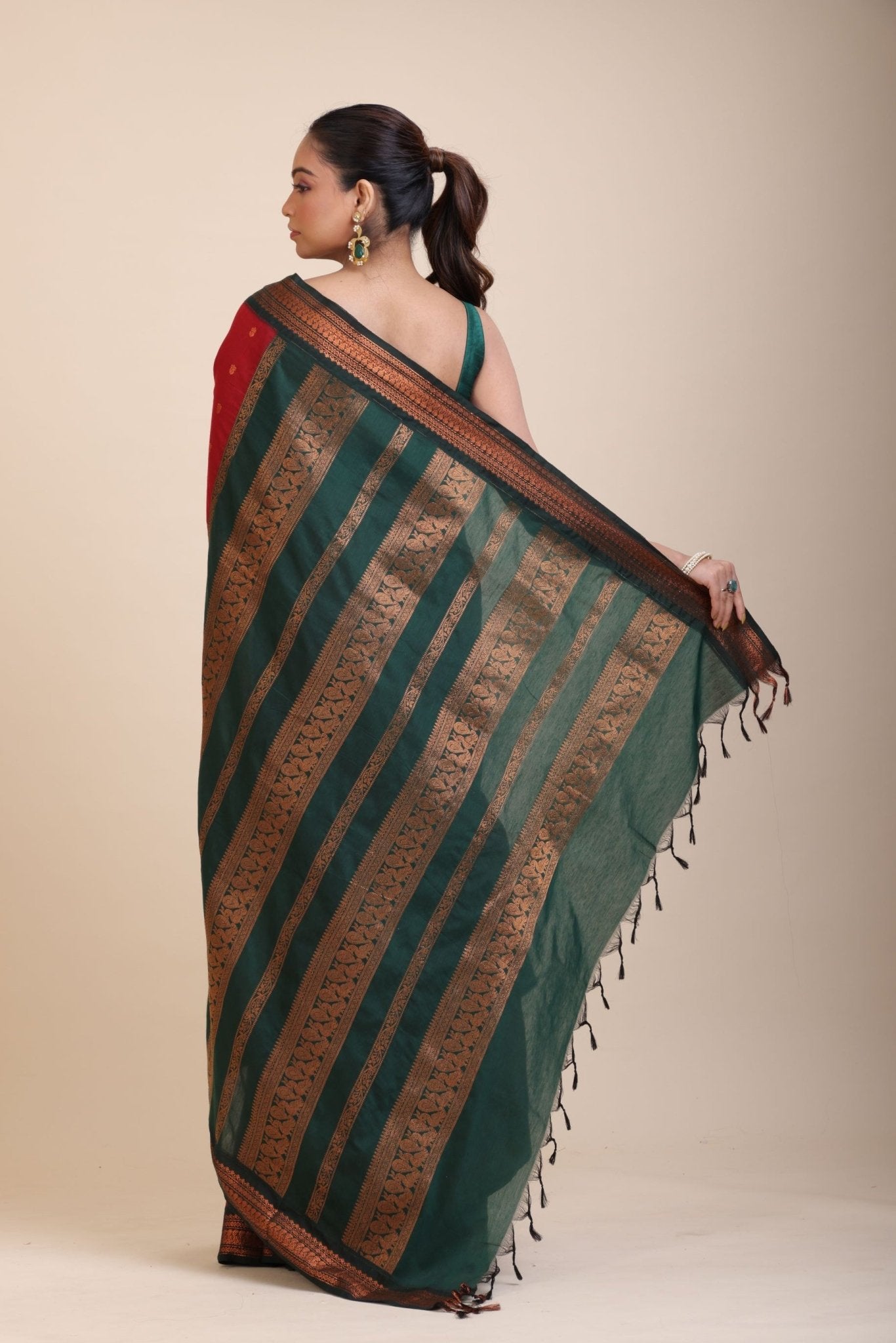 Maroon Green Cotton Gadwal Saree - Anvi Couture