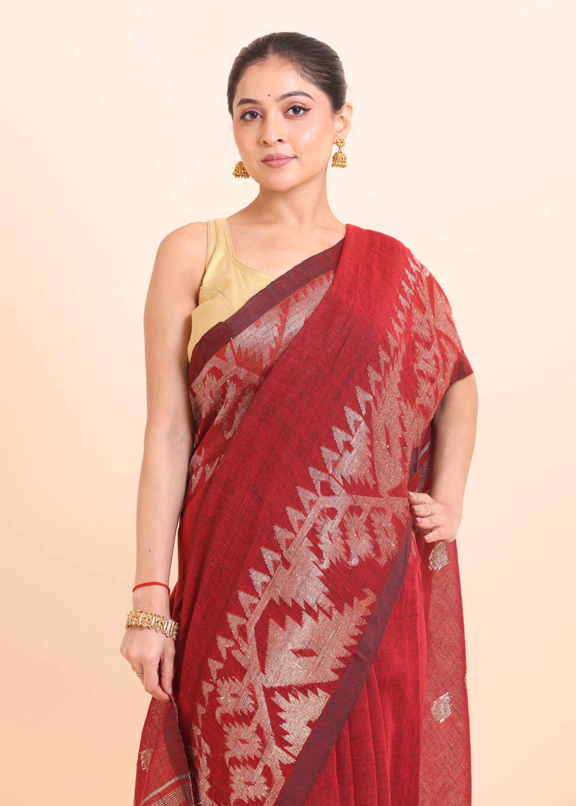 Maroon Handloom Jamdani Lilen Cotton Saree with Silver Woven Border close up