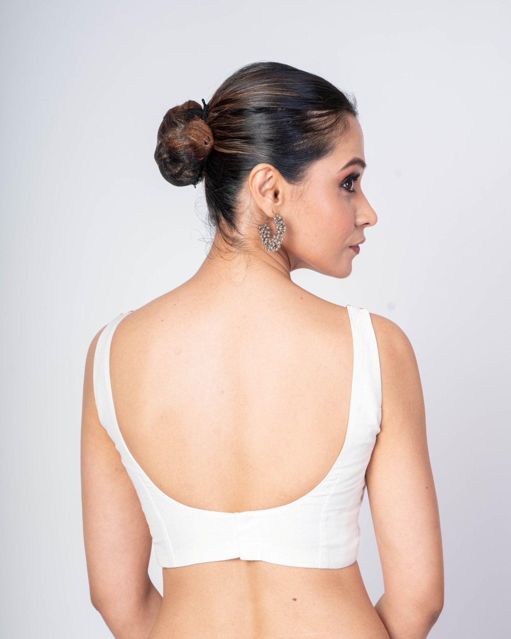 Multicolor Cotton Sleeveless Blouse with Front and Back U - Neckline