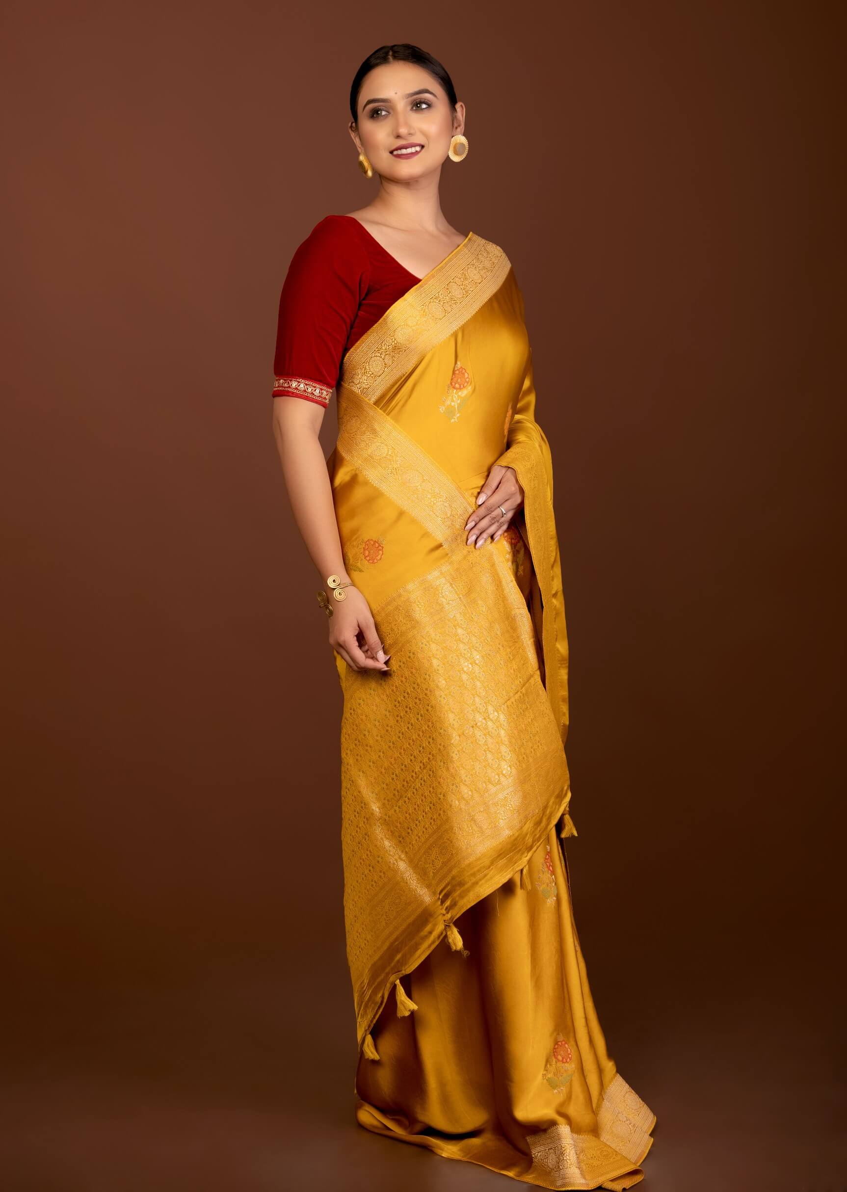 Mustard Yellow Mashru Silk Banarasi Saree – Gold Zari Floral Motifs – Side View – Anvi Couture