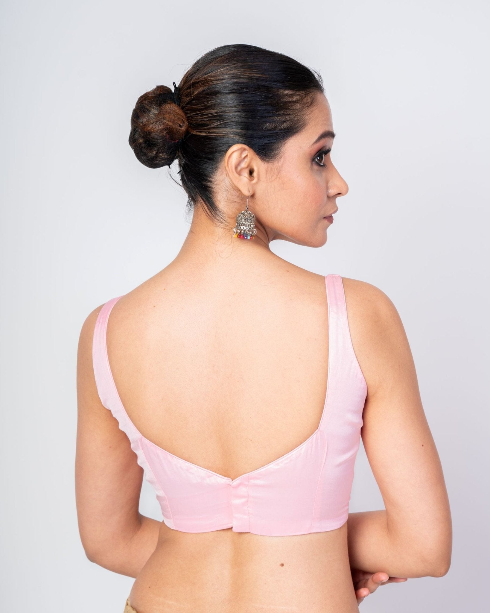 Oyster Pink Sweetheart Neckline Sleeveless Blouse with Back Closure - Anvi Couture