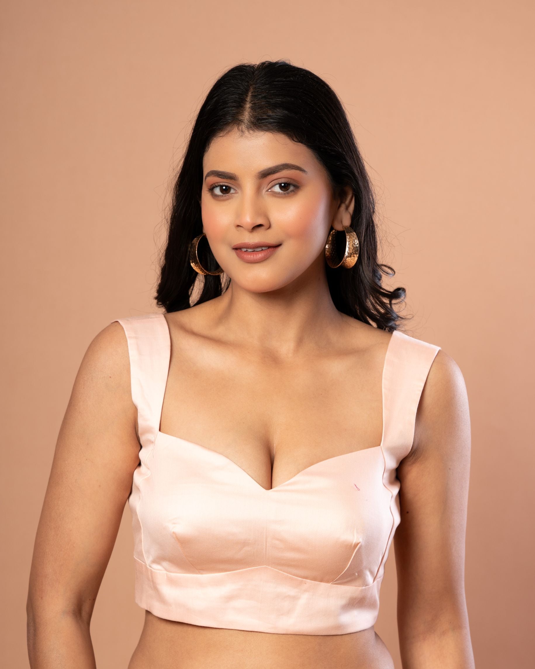 Peach Queen Anne Blouse Sleeveless blouse with back clouser Front
