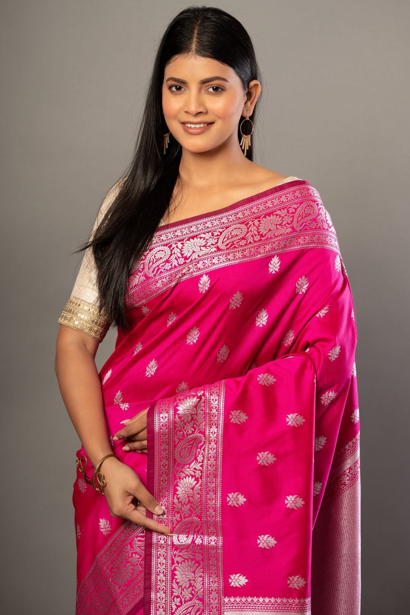 Pink Banarasi Silk Saree With Silver Woven Floral Border - Anvi Couture