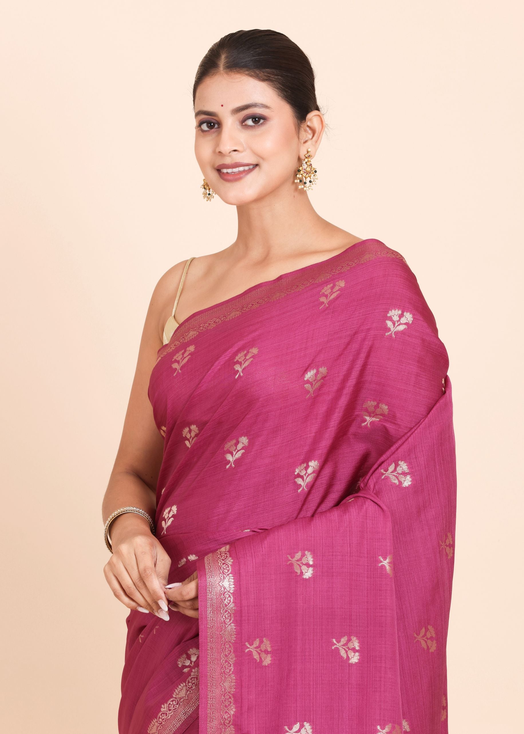 Pink Chanderi Silk Saree with Golden Floral Woven Embellishment Close Up