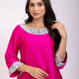 Pink Kurta Set With Embroidered Work Pencil Pant Close Up