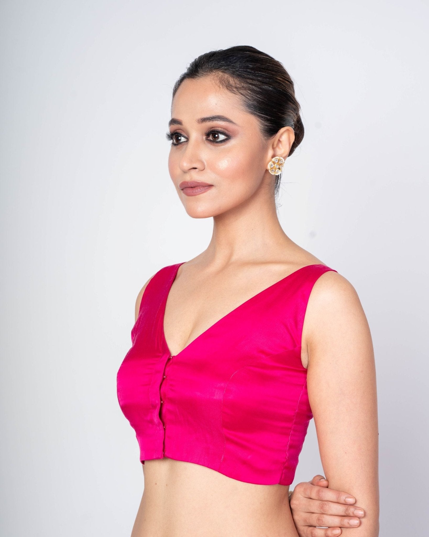 Pink V Neckline Sleeveless Blouse With Round Back Closer - Anvi Couture