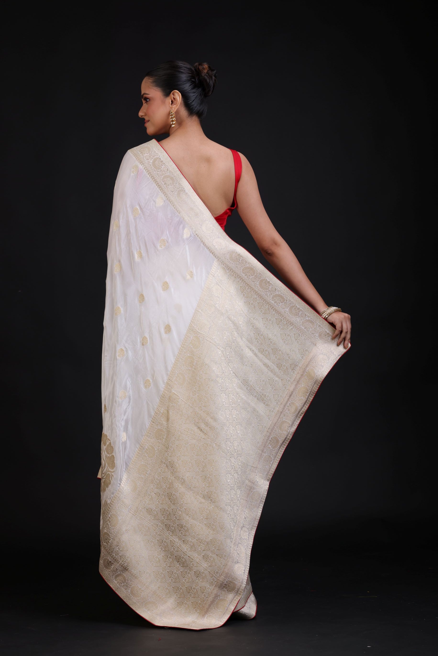 Pure White Banarasi Handloom Saree Back