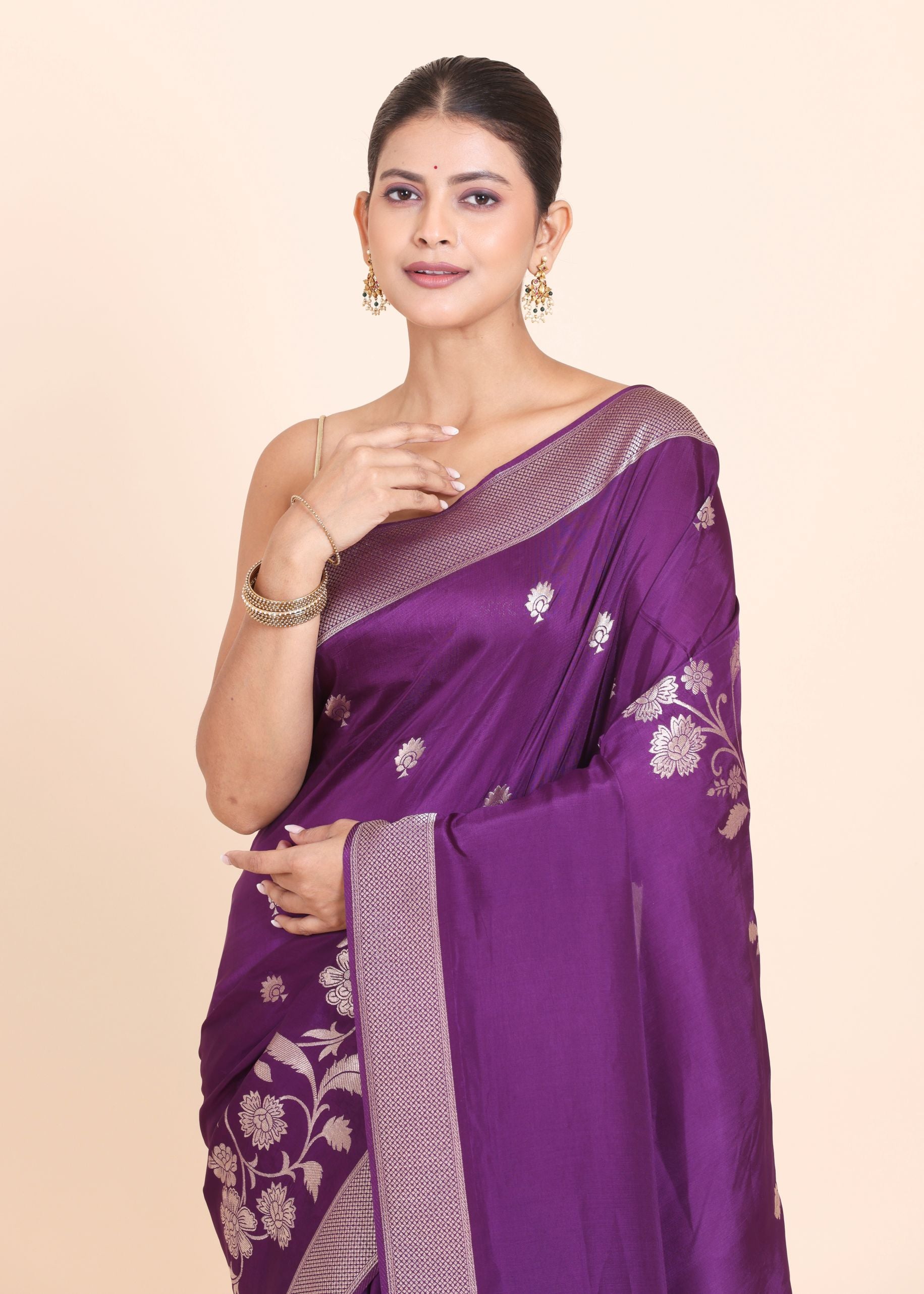 Purple Dola Silk Saree with Golden Floral Woven Embellishment Close Up