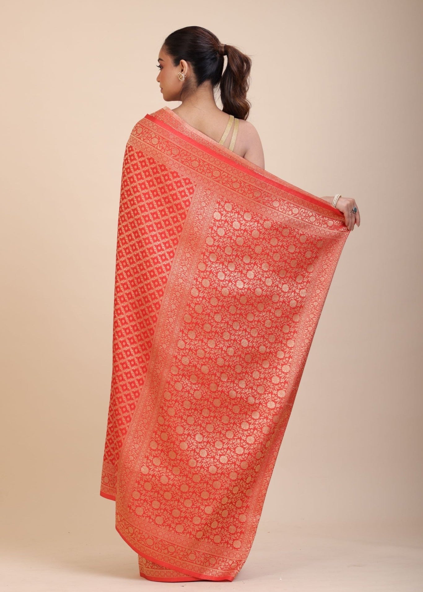 Red Bandhani Handloom Banarasi Saree - Anvi Couture