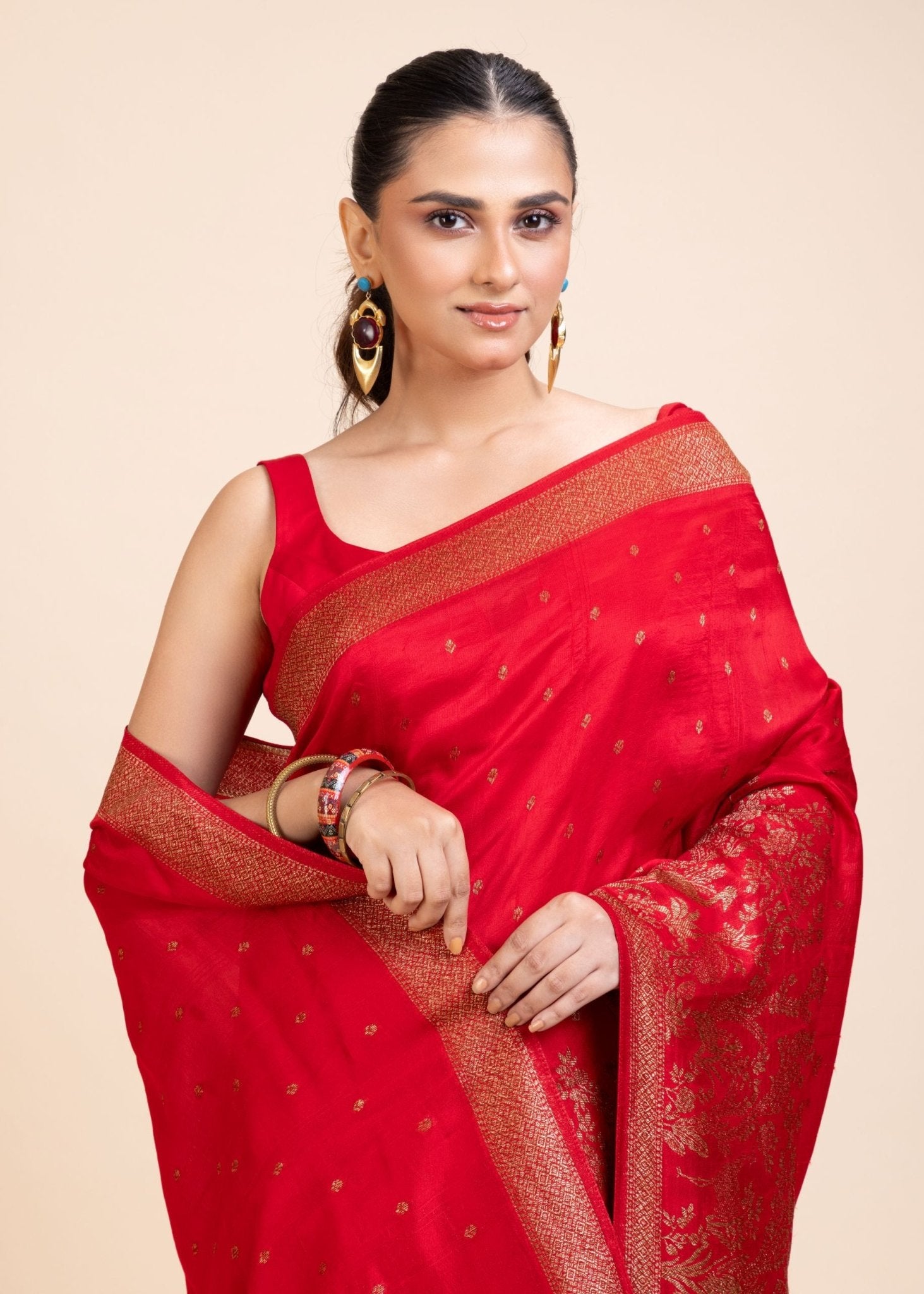 Red Soft Silk Saree Floral Woven Motifs - Anvi Couture