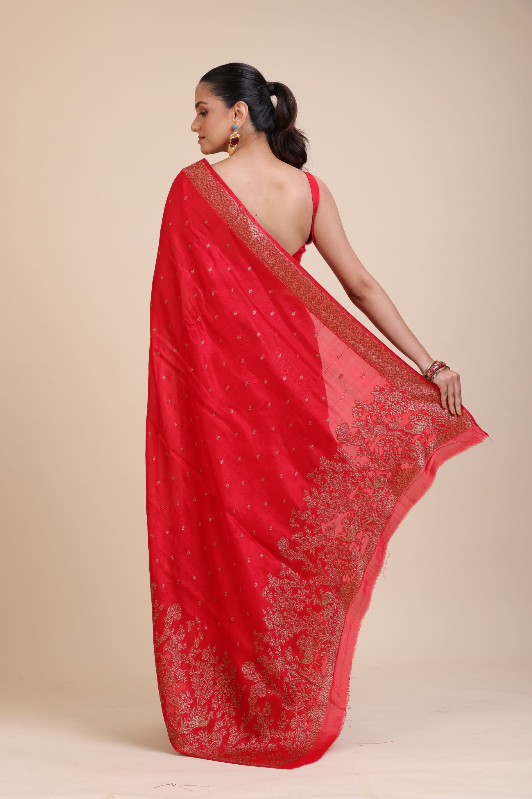 Red Soft Silk Saree Floral Woven Motifs Back
