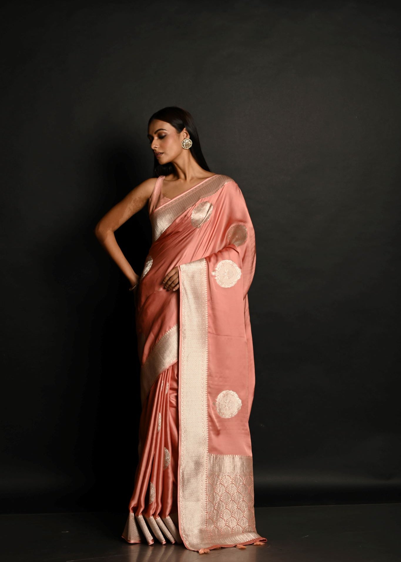 Powder Pink Pure Handloom Banarasi Silk Saree in Silver Zari Weave - Anvi Couture