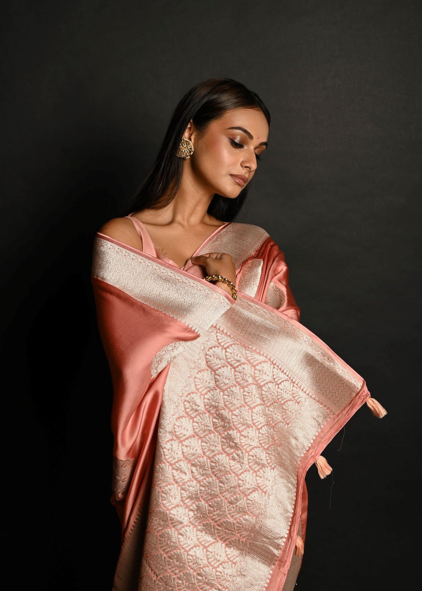 Powder Pink Pure Handloom Banarasi Silk Saree in Silver Zari Weave - Anvi Couture